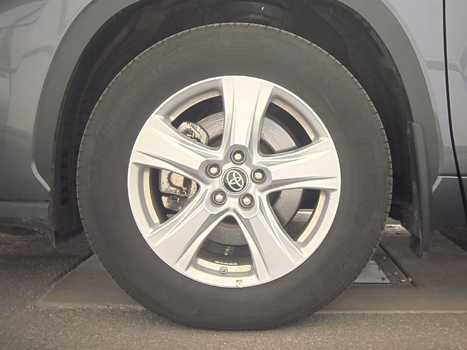 2023 Toyota Highlander LE AWD