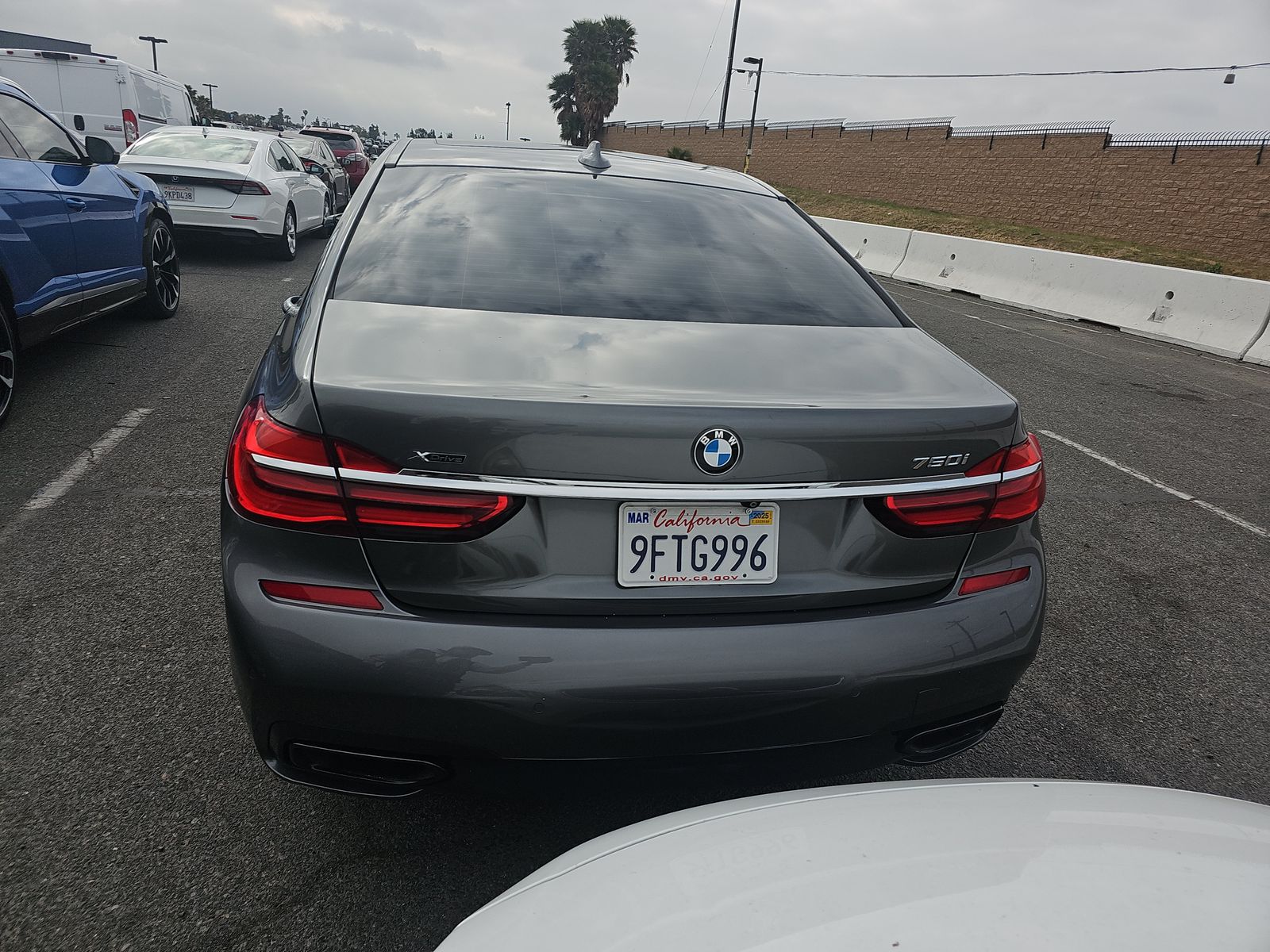2016 BMW 7 Series 750i xDrive AWD