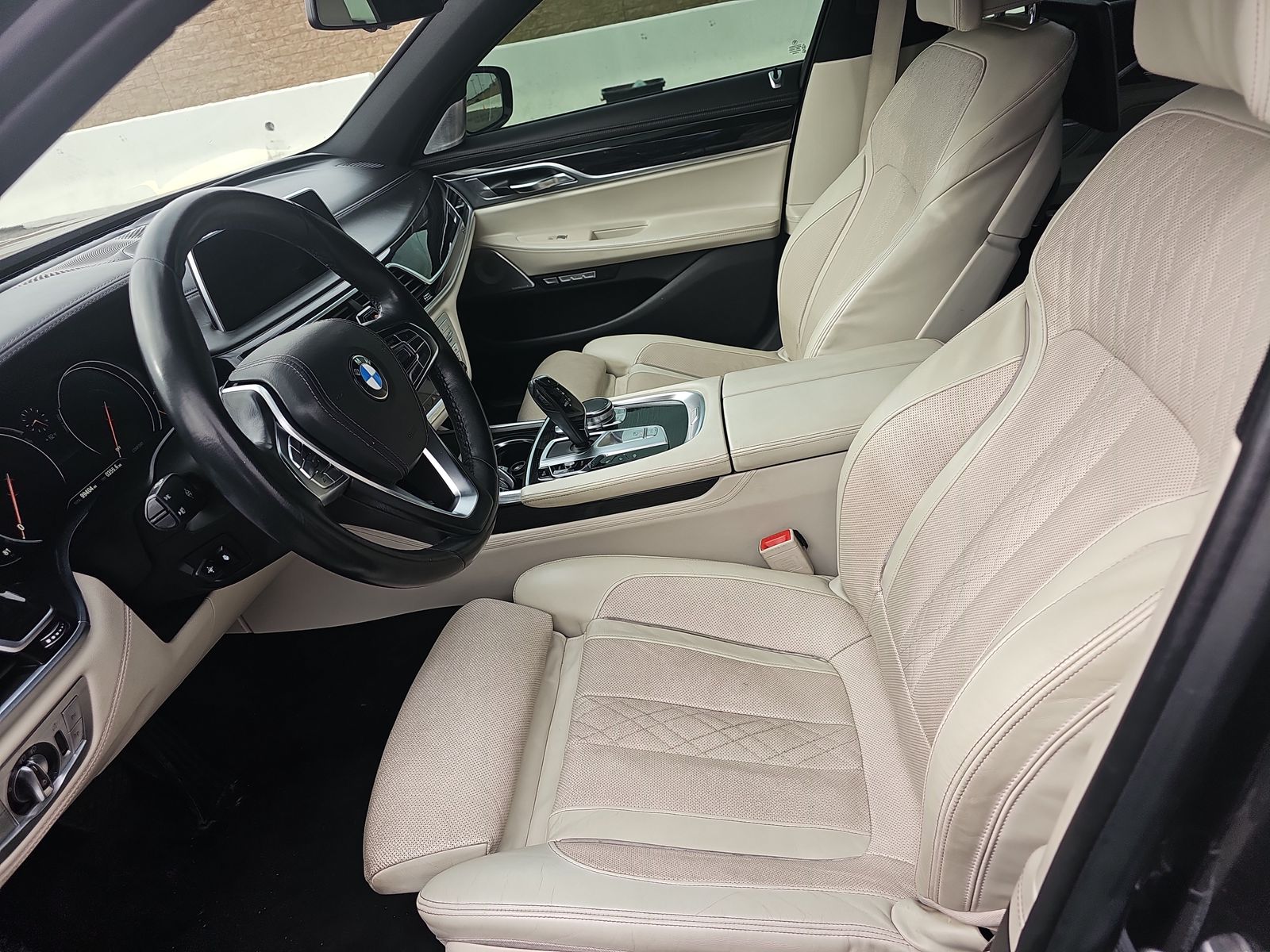 2016 BMW 7 Series 750i xDrive AWD