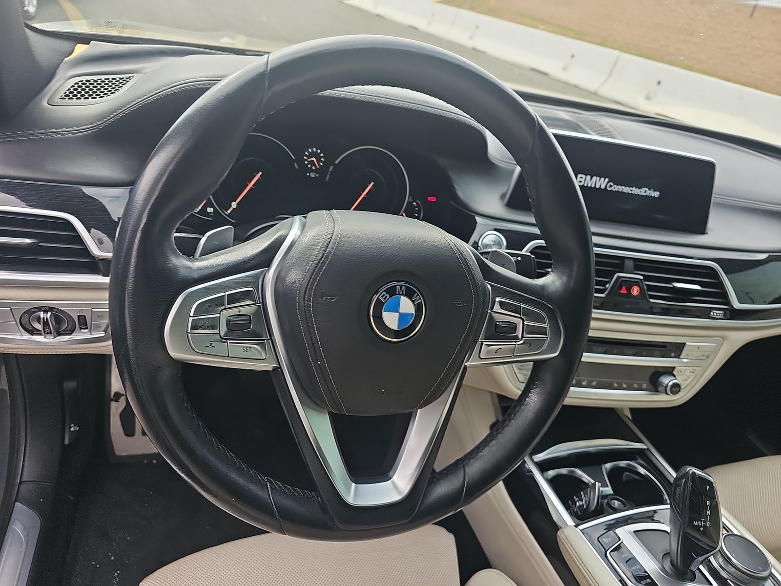 2016 BMW 7 Series 750i xDrive AWD
