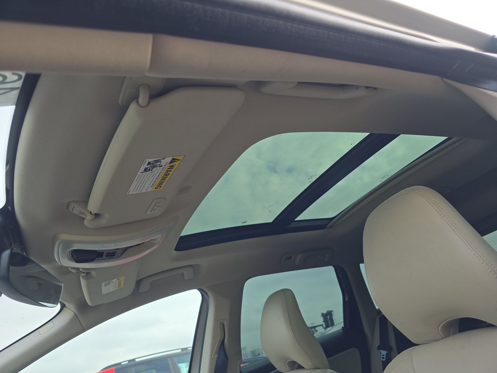 2016 Volvo XC60 T5 Platinum FWD