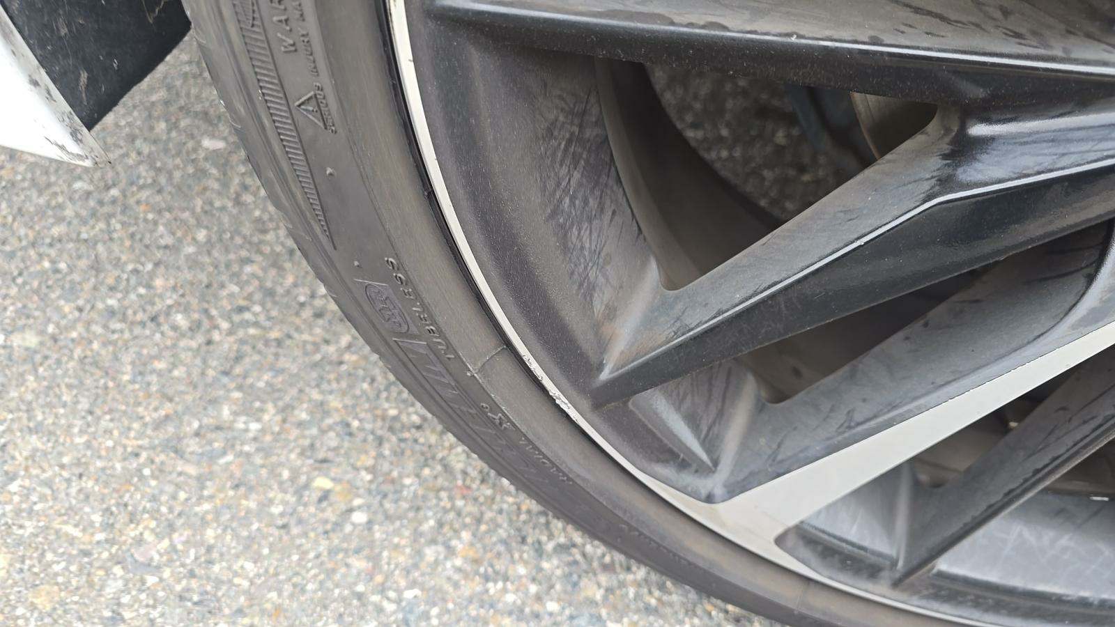 2018 Toyota Camry XSE FWD