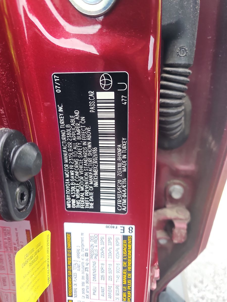 2018 Toyota C-HR XLE Premium FWD