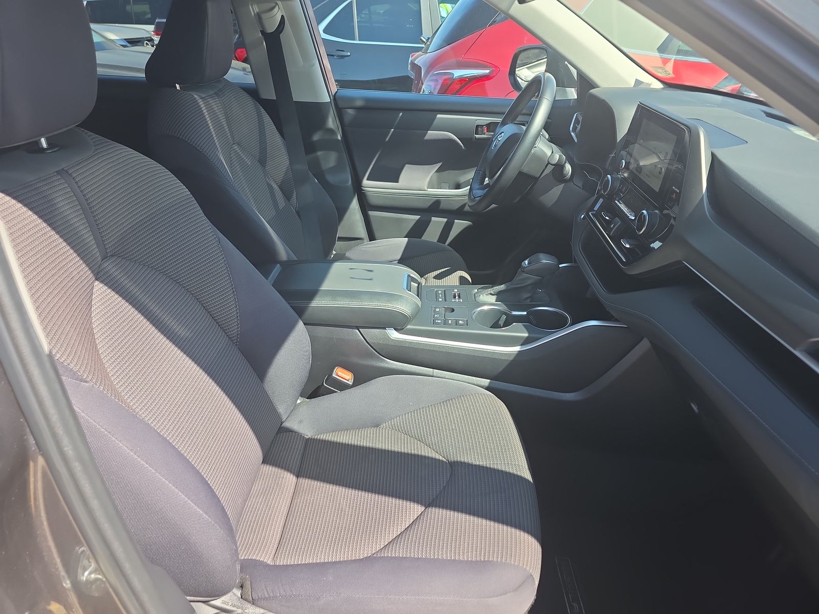 2023 Toyota Highlander LE AWD