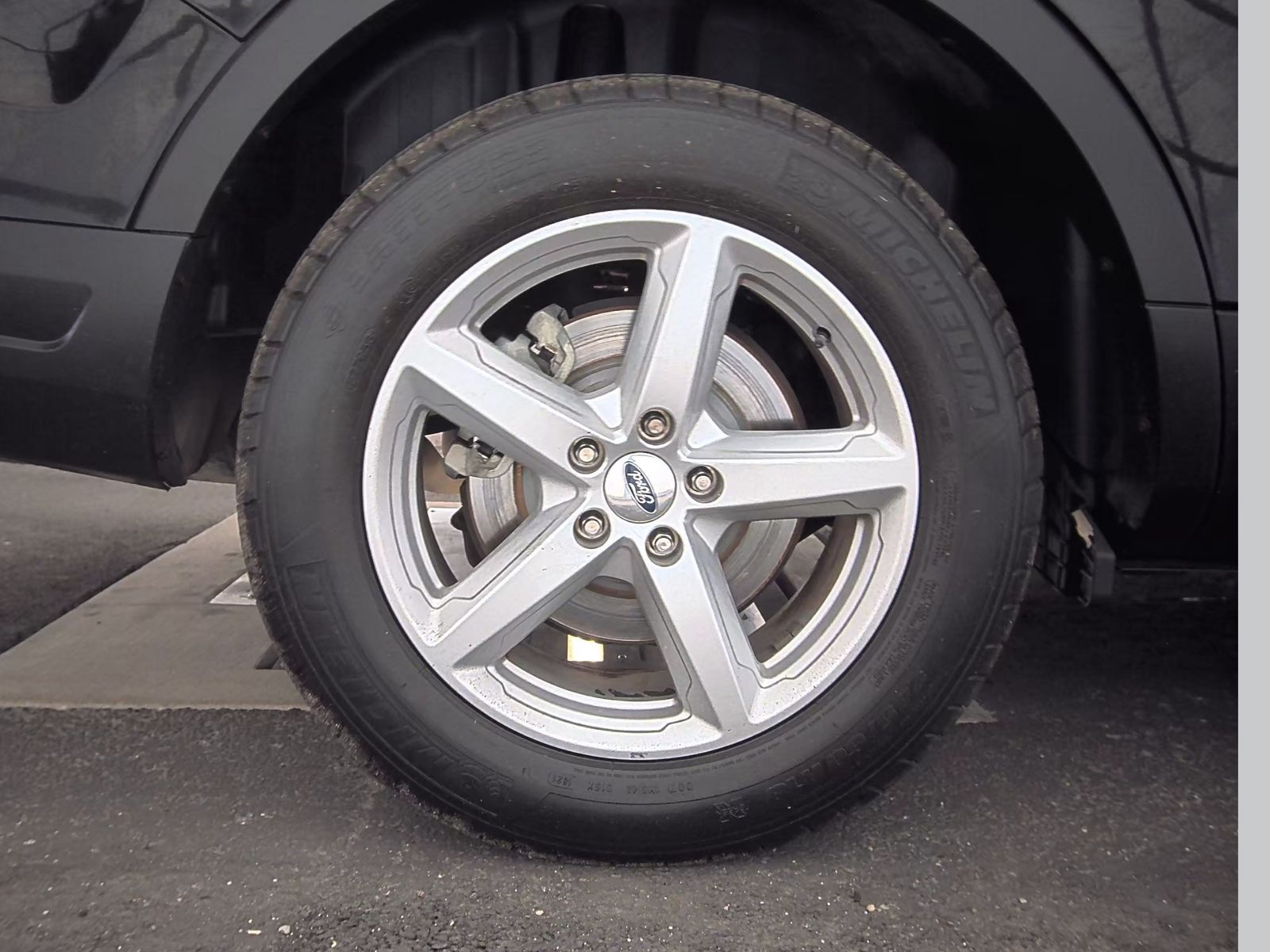 2018 Ford Explorer XLT FWD