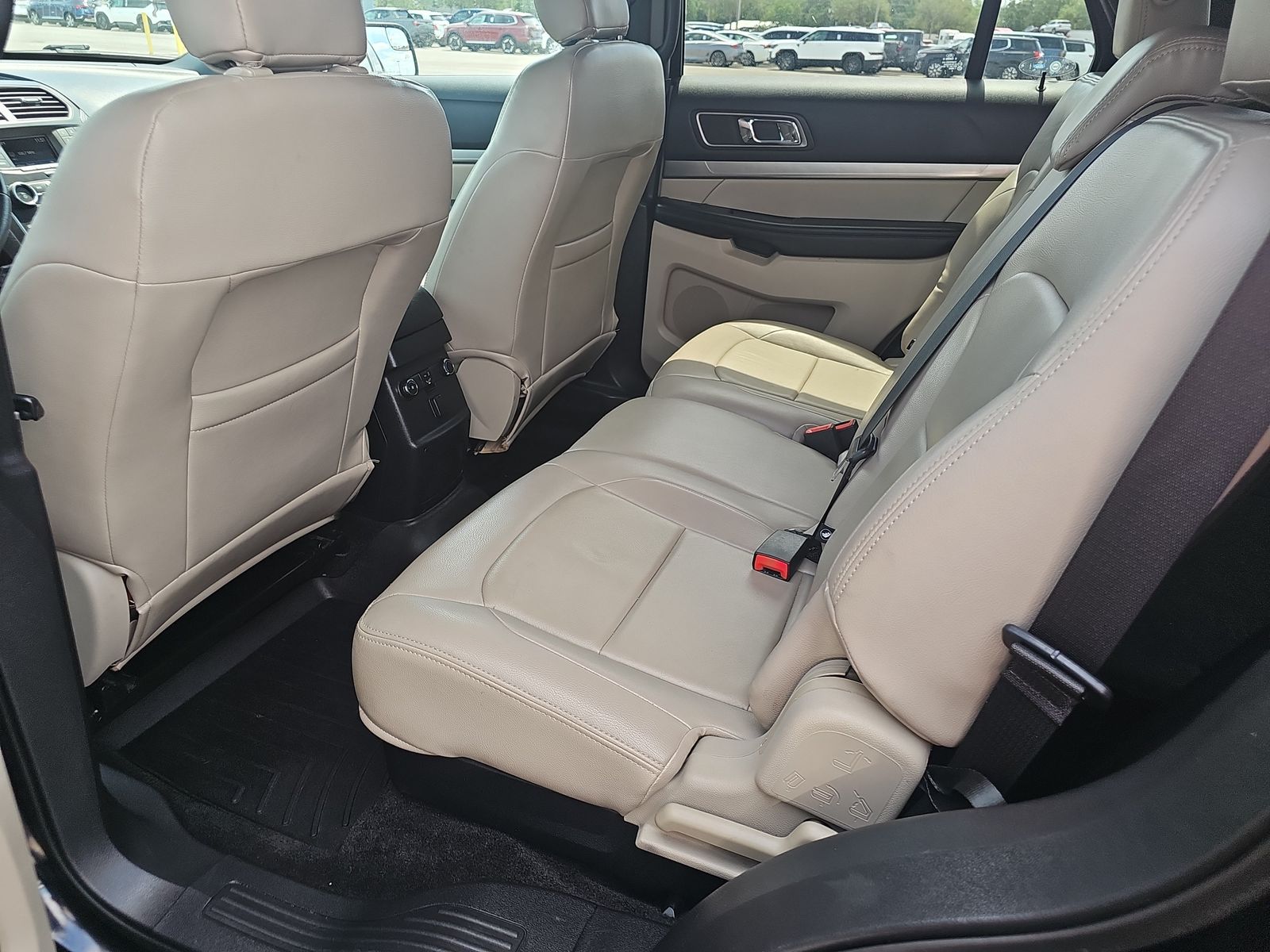 2018 Ford Explorer XLT FWD