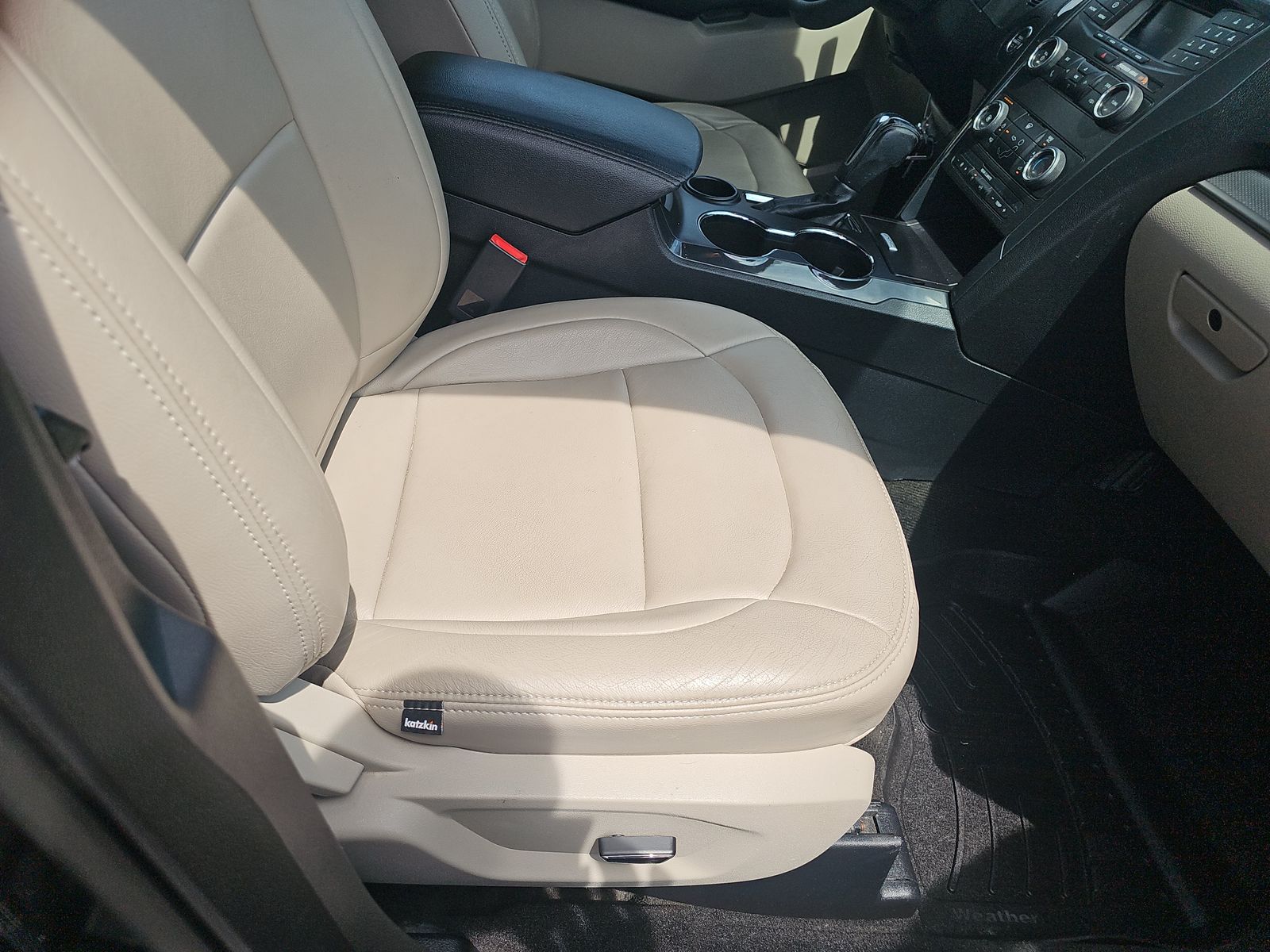 2018 Ford Explorer XLT FWD