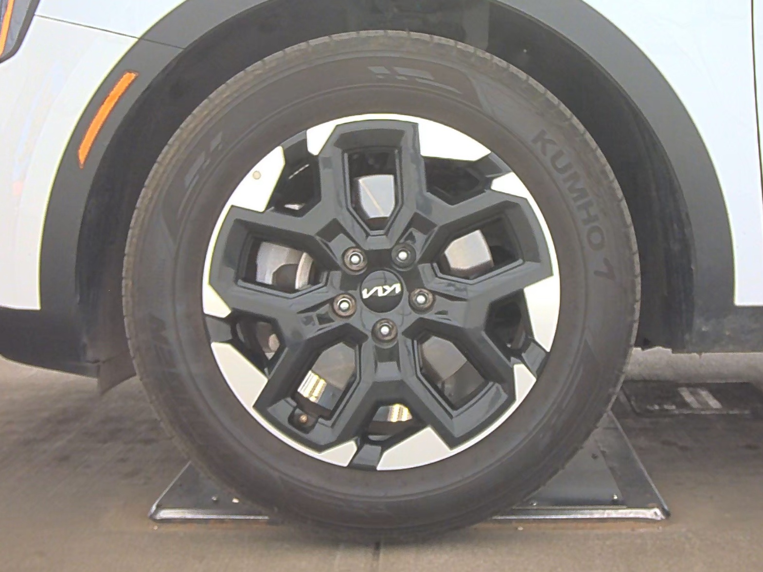 2024 Kia Sorento S FWD