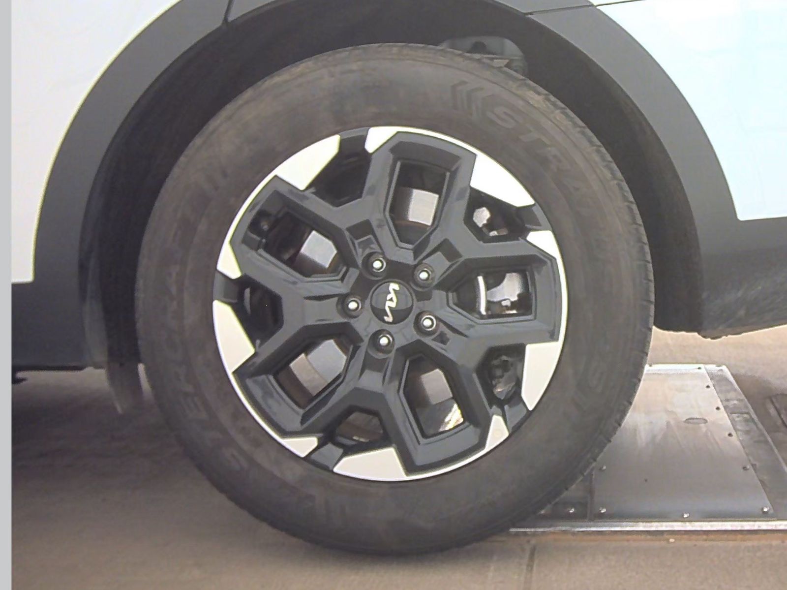 2024 Kia Sorento S FWD