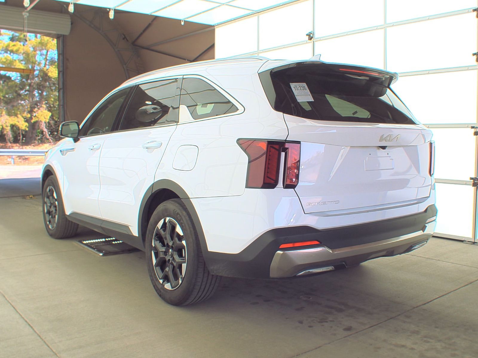 2024 Kia Sorento S FWD