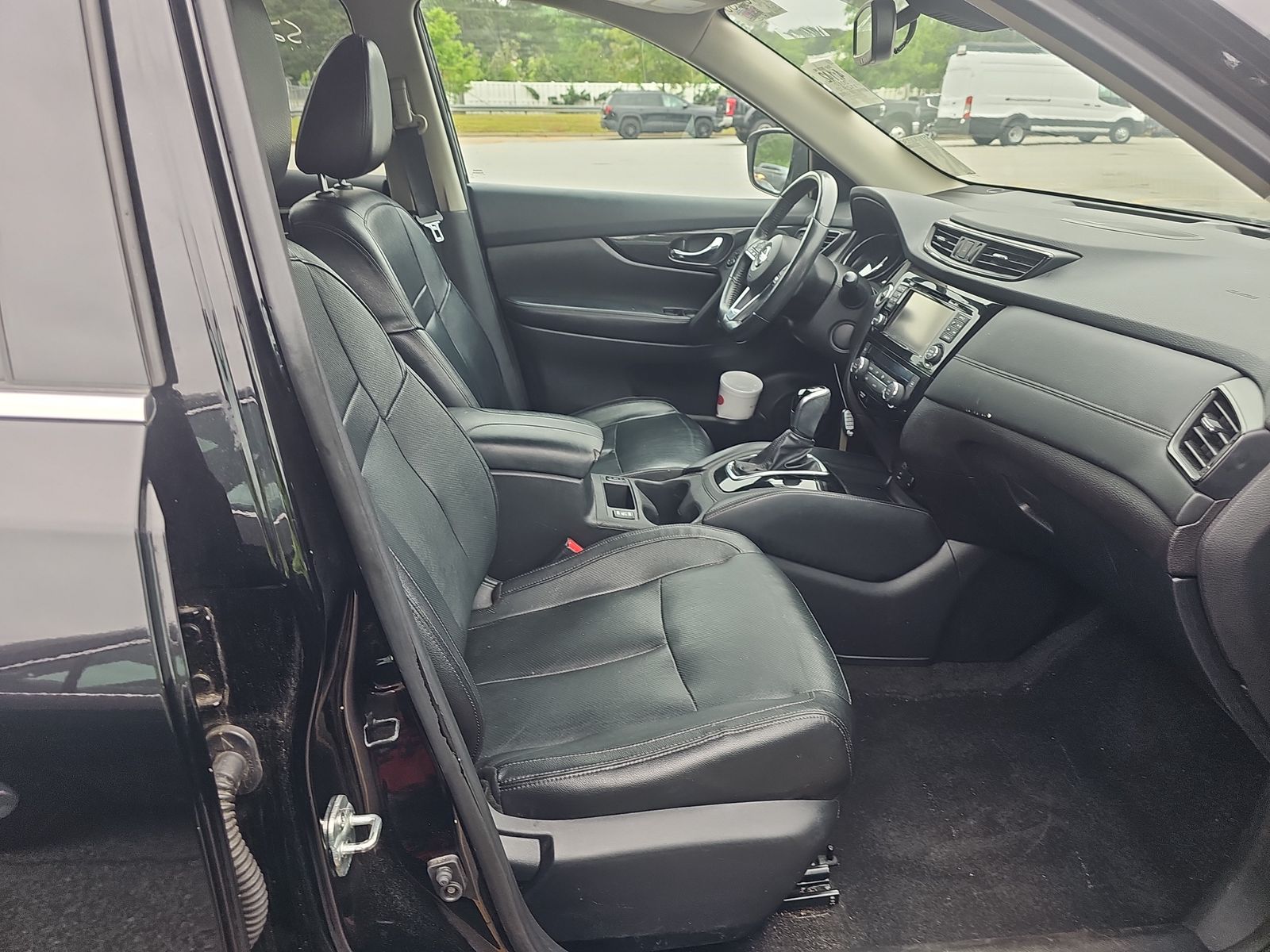 2017 Nissan Rogue SL FWD