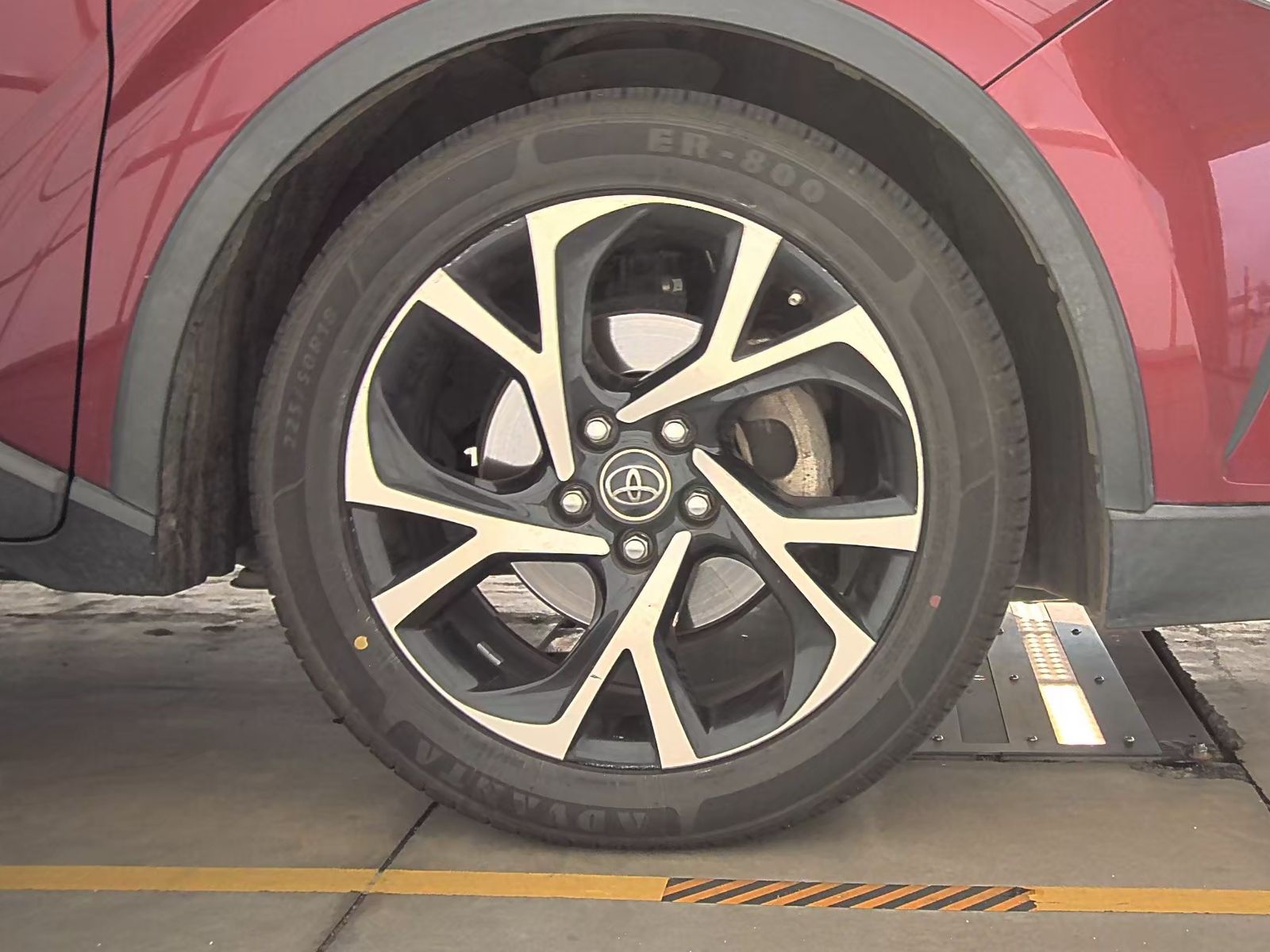 2018 Toyota C-HR XLE Premium FWD