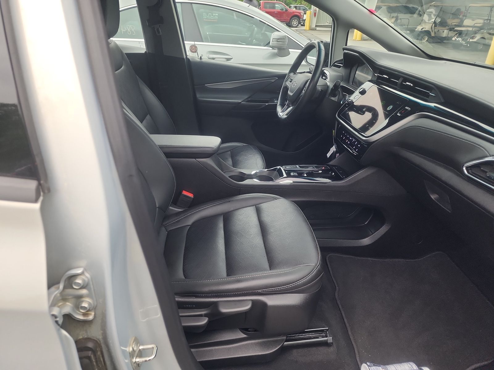 2023 Chevrolet Bolt EV 2LT FWD