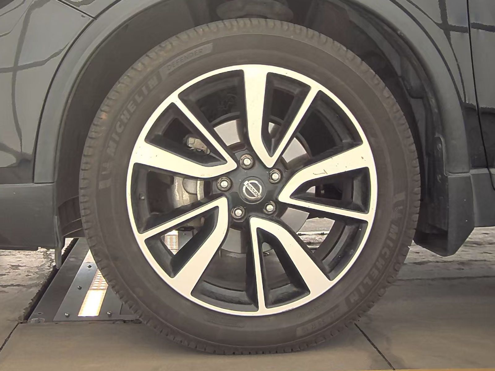 2017 Nissan Rogue SL FWD