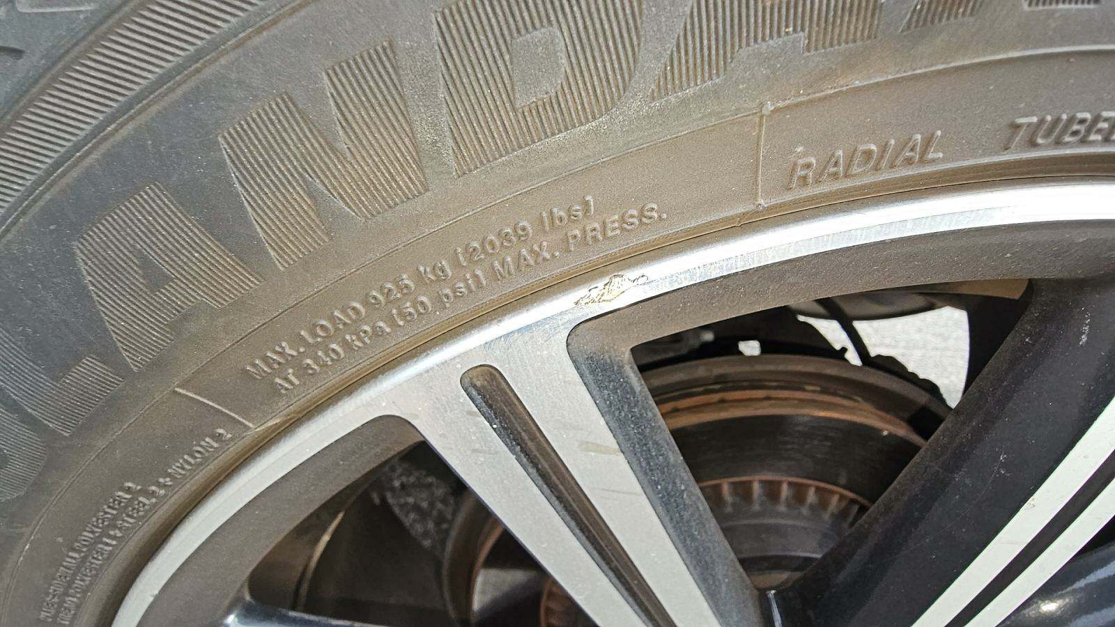 2016 Volvo XC60 T5 Platinum FWD