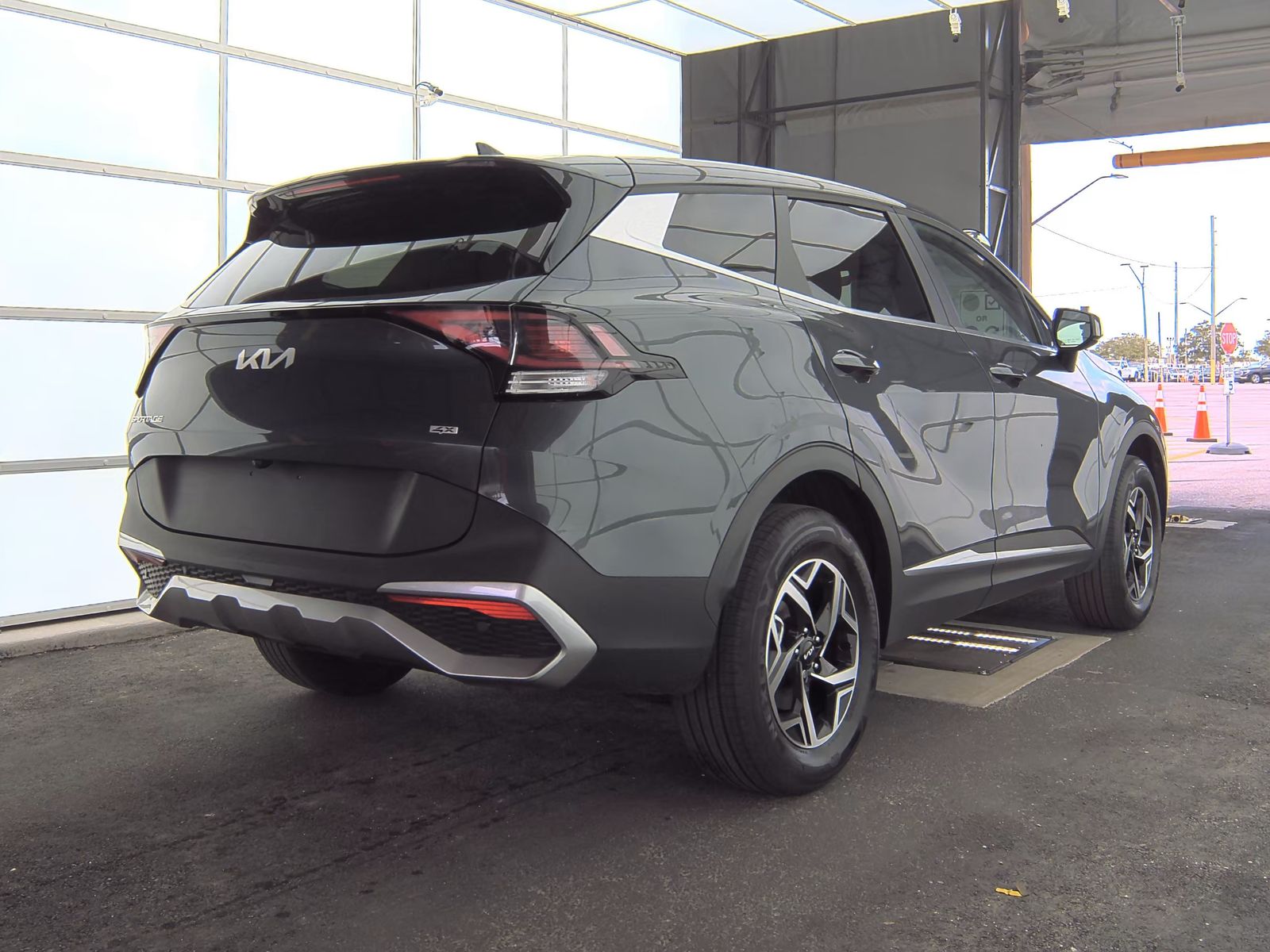 2024 Kia Sportage LX AWD