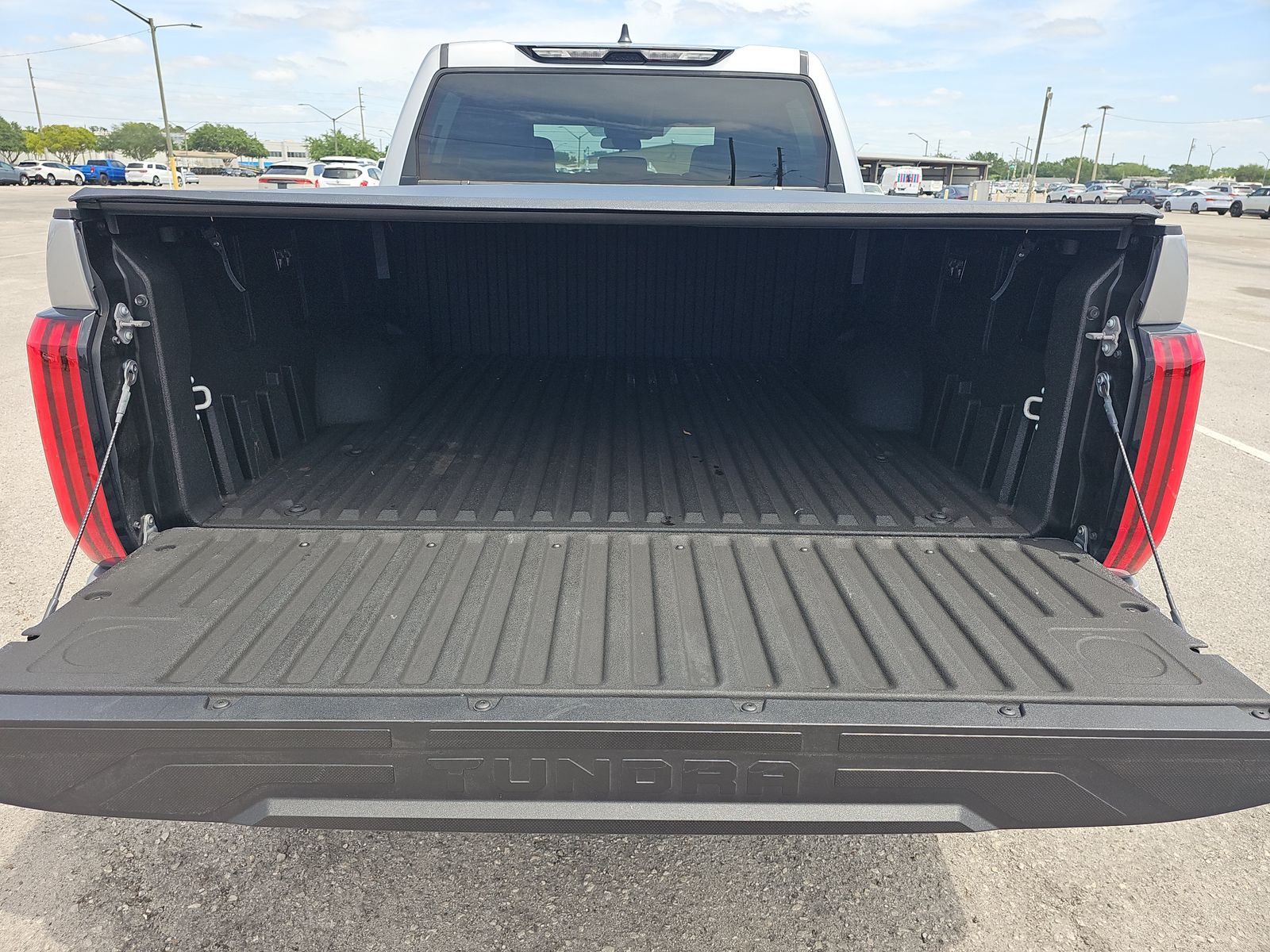 2024 Toyota Tundra SR5 RWD