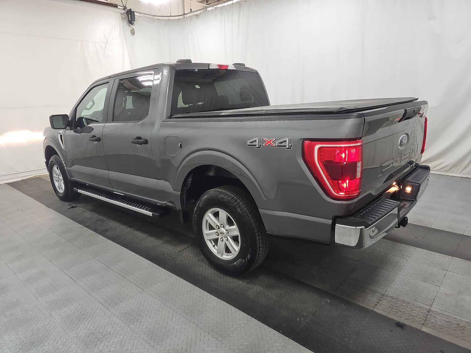 2022 Ford F-150 XLT AWD