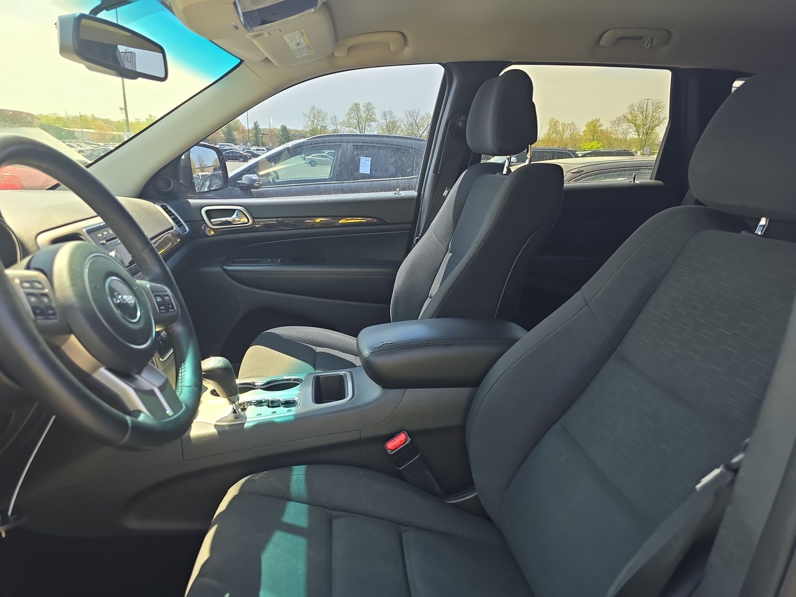 2013 Jeep Grand Cherokee Laredo AWD