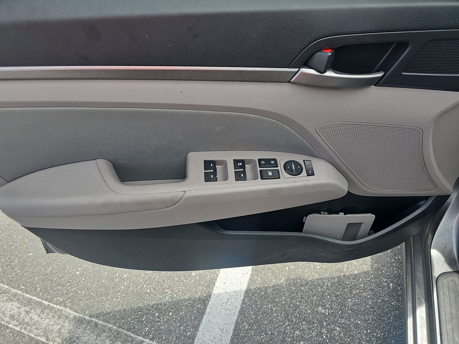 2018 Hyundai Elantra SEL FWD