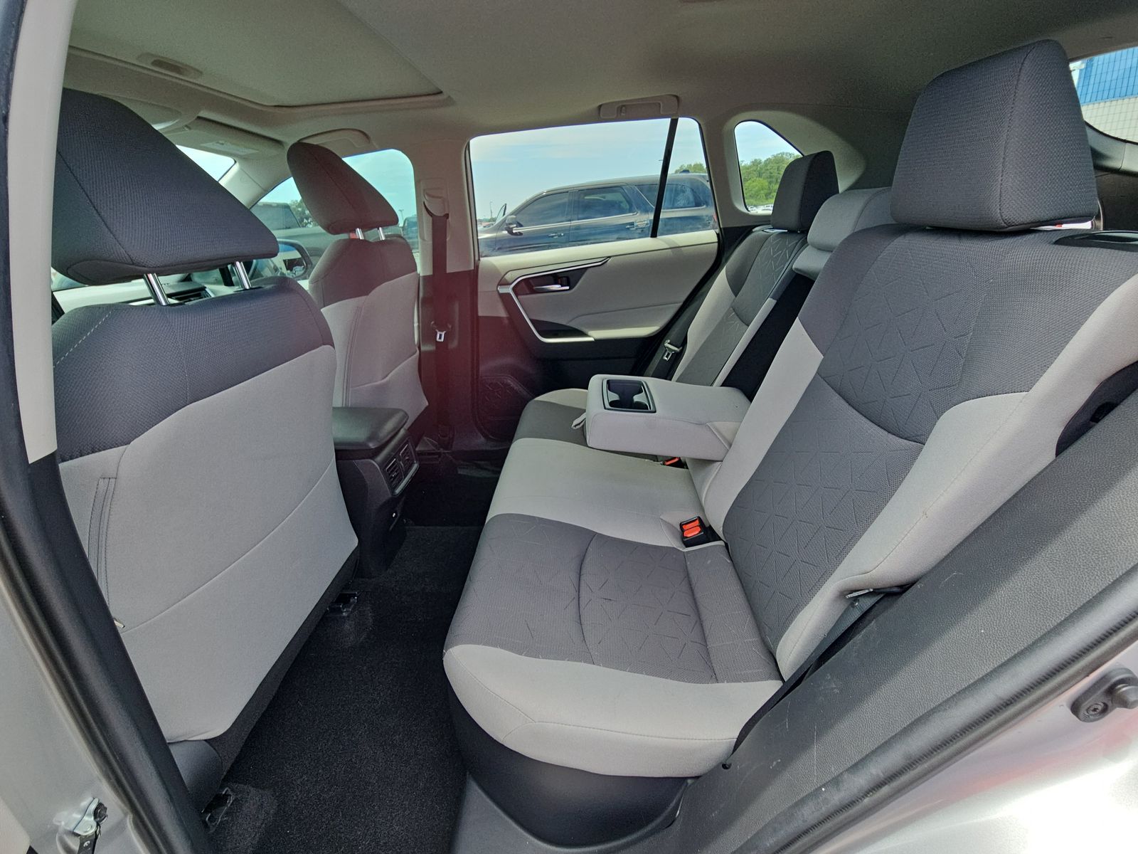 2021 Toyota RAV4 Hybrid XLE AWD