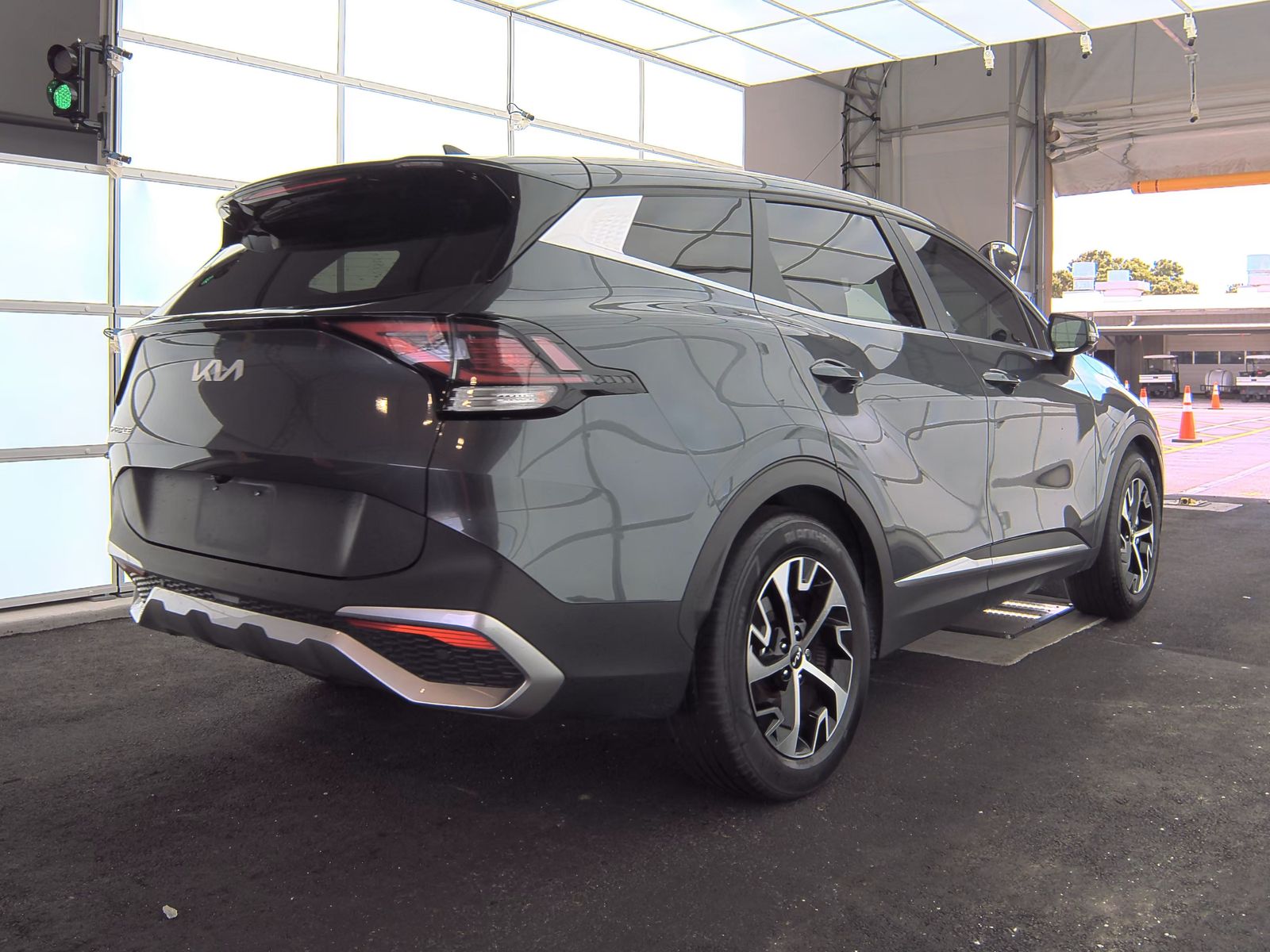 2023 Kia Sportage EX FWD