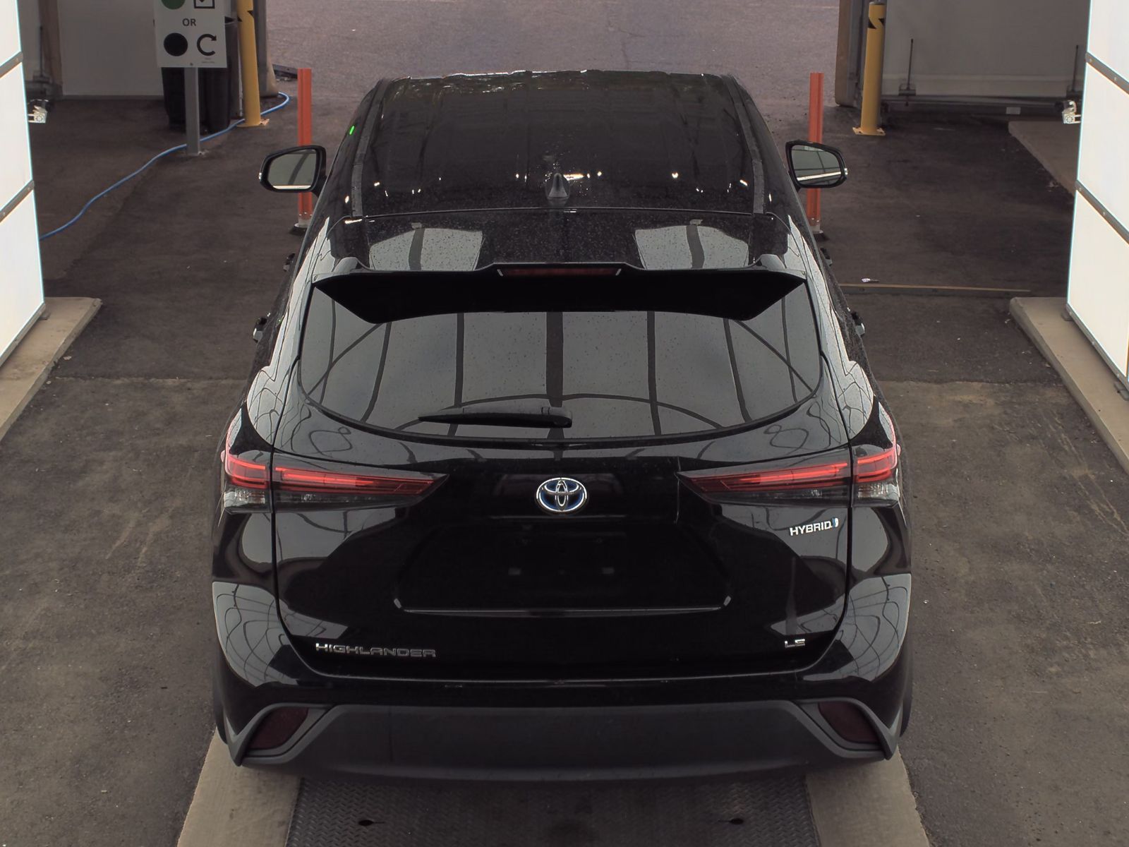 2023 Toyota Highlander Hybrid LE AWD