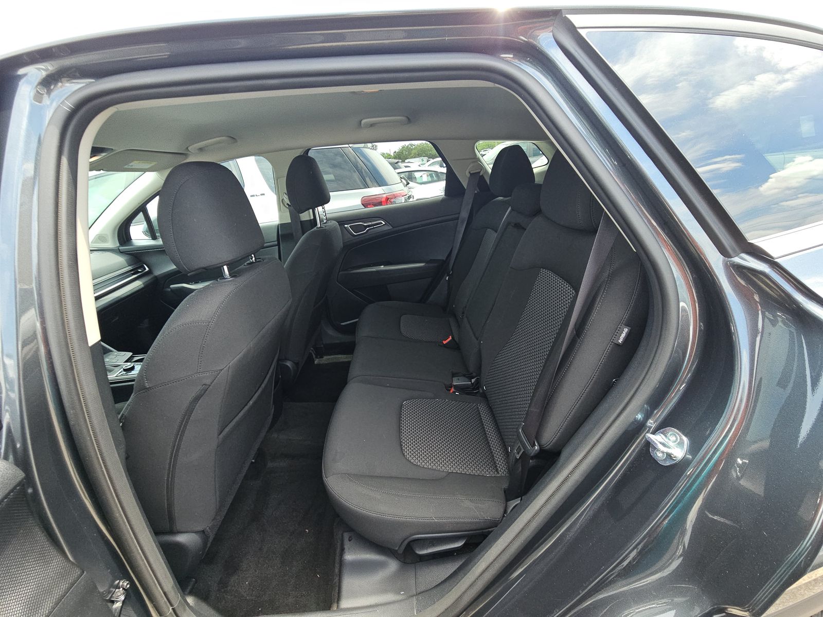 2024 Kia Sportage LX AWD