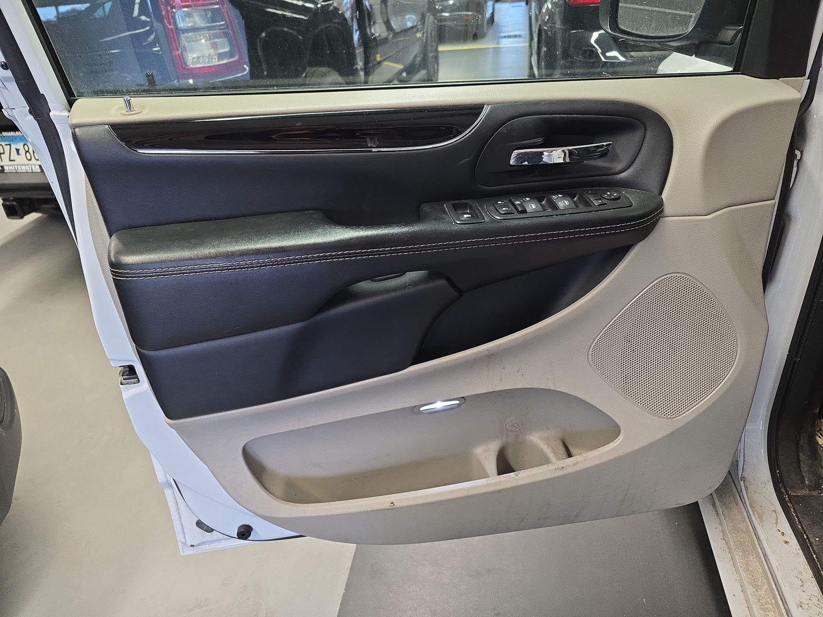 2020 Dodge Grand Caravan SXT FWD