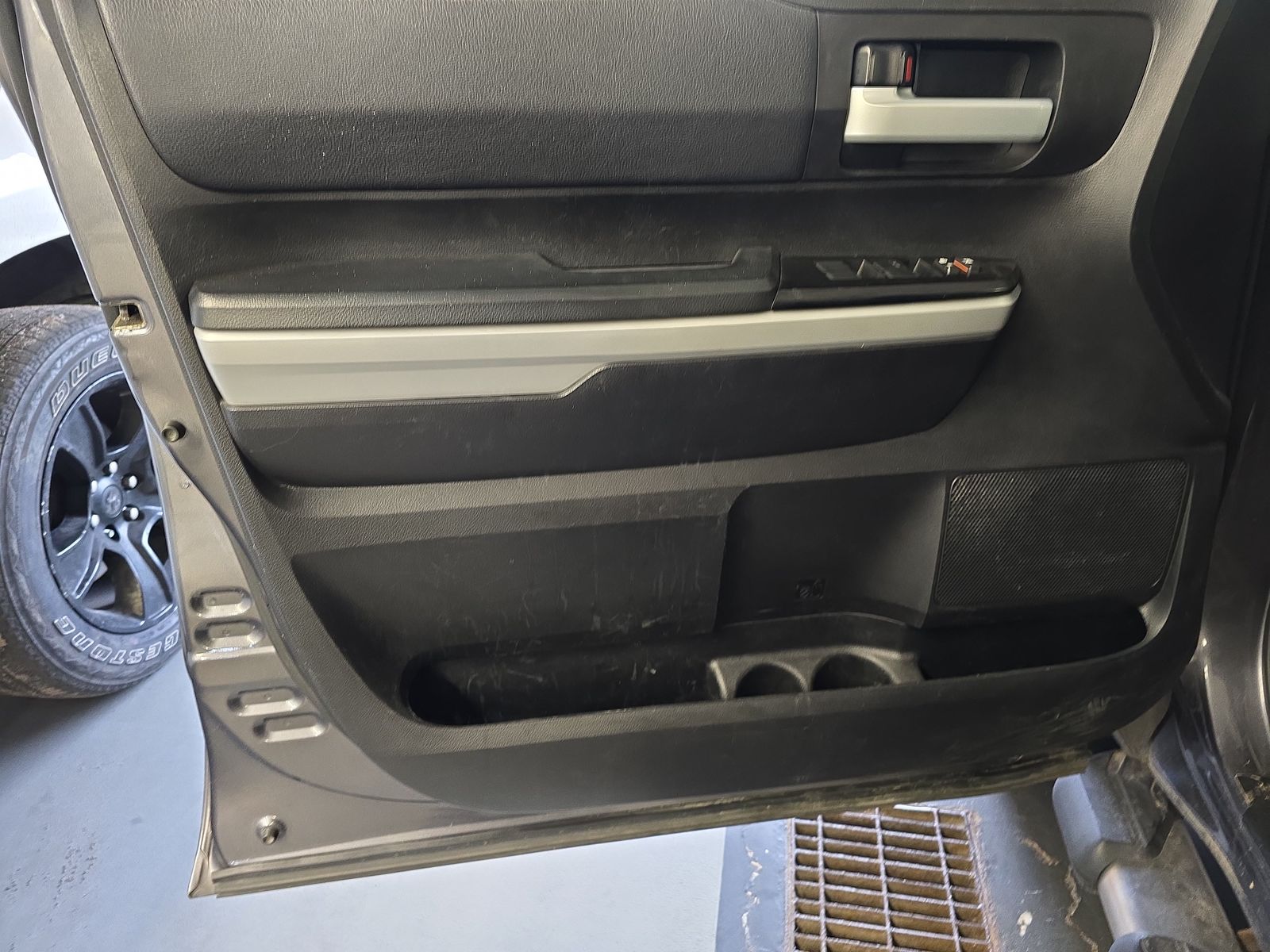 2019 Toyota Tundra SR5 AWD