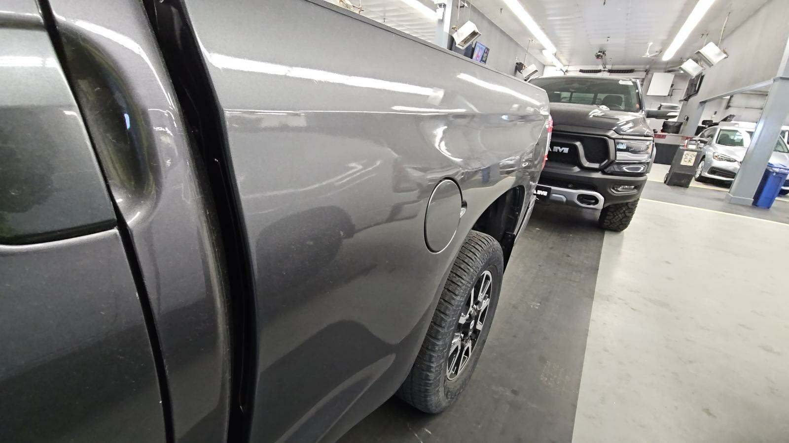 2019 Toyota Tundra SR5 AWD
