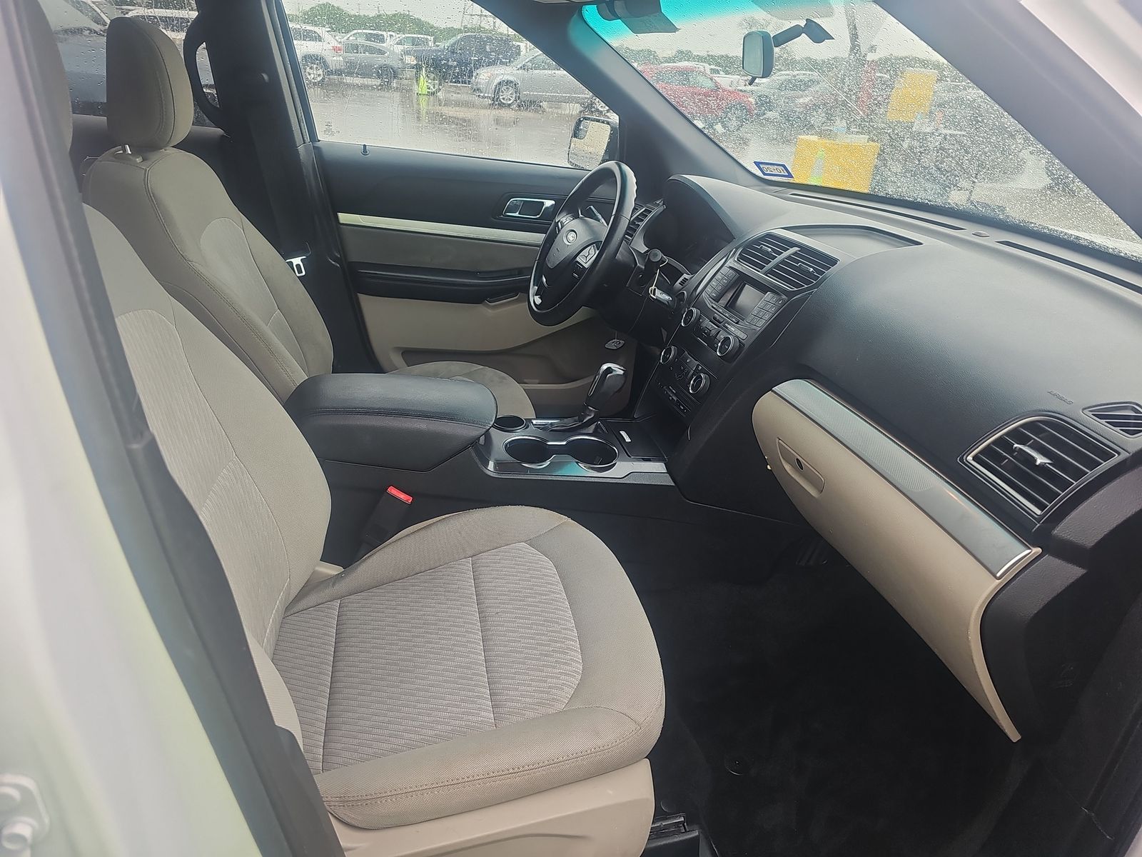 2018 Ford Explorer Base FWD