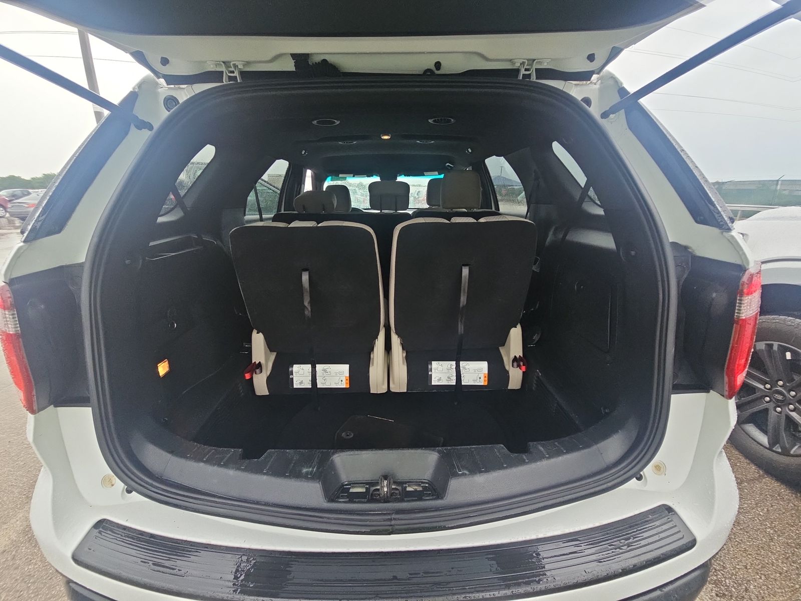 2018 Ford Explorer Base FWD