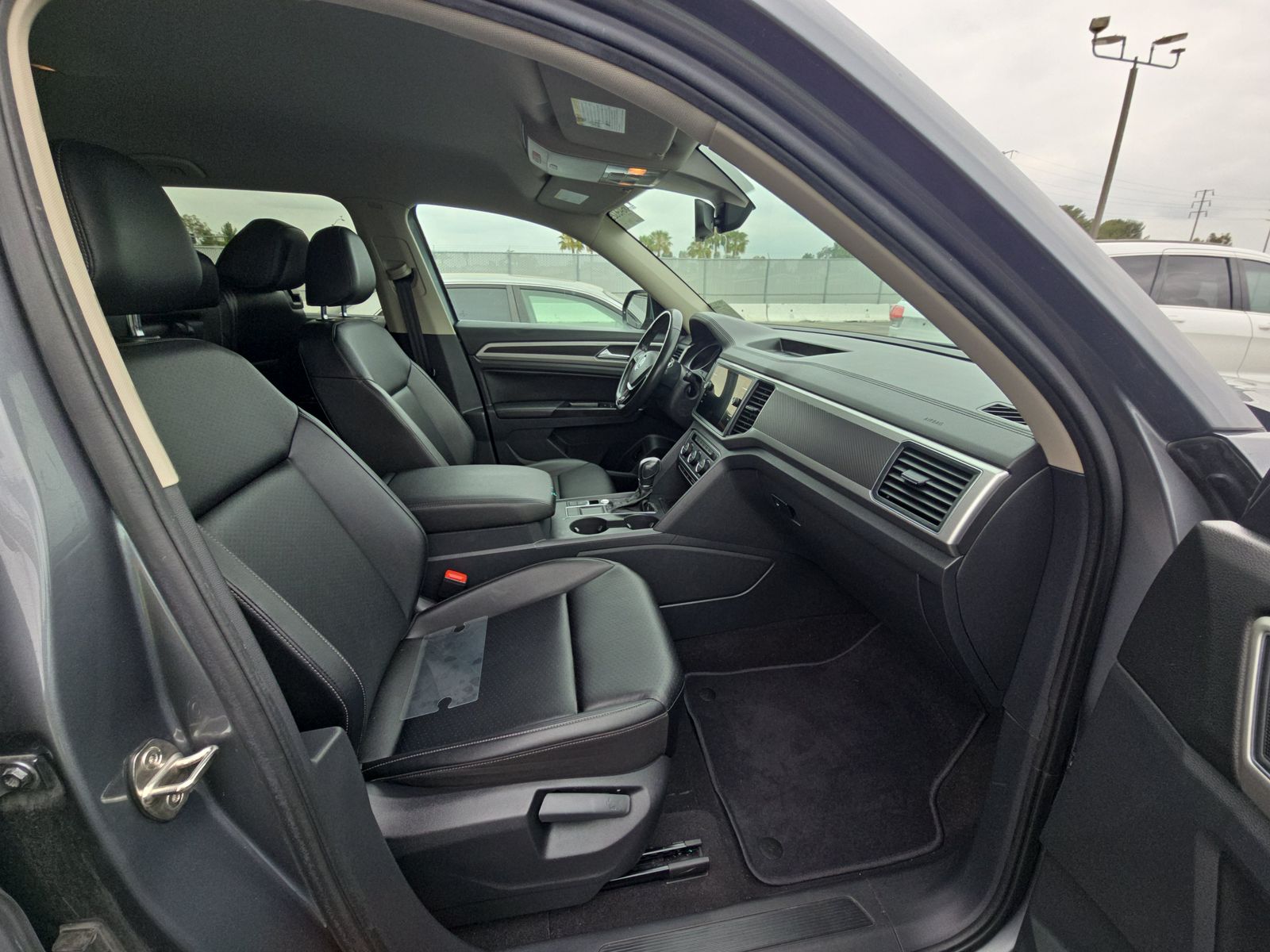 2019 Volkswagen Atlas 3.6L SE FWD