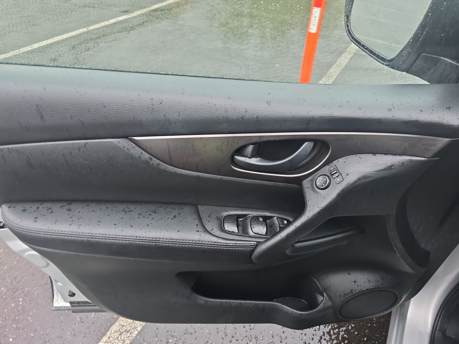 2017 Nissan Rogue Sport S FWD