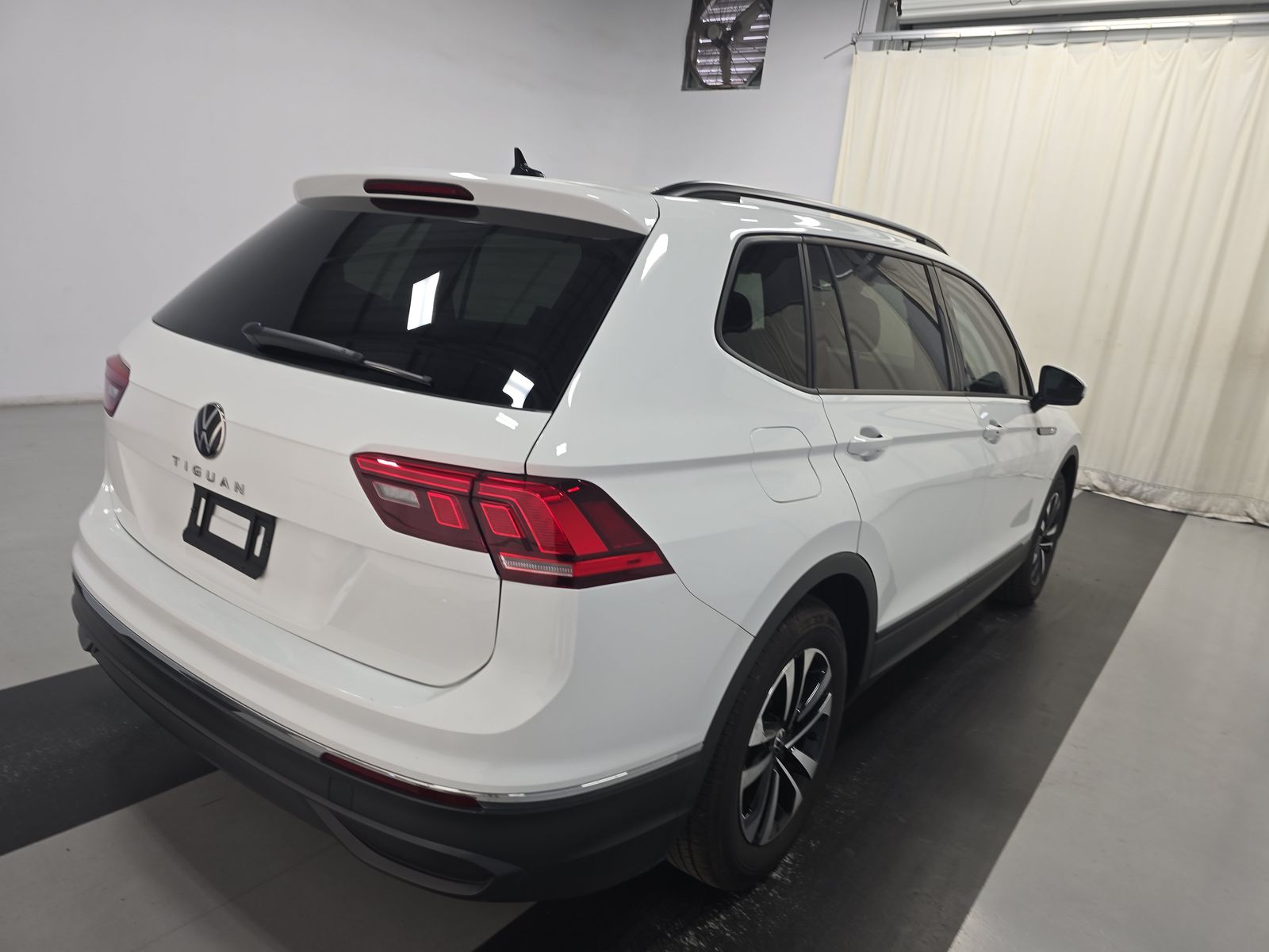 2024 Volkswagen Tiguan 2.0T S FWD