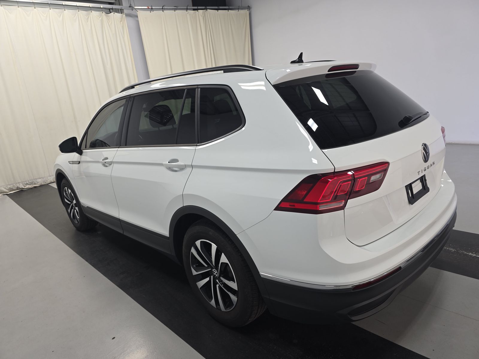 2024 Volkswagen Tiguan 2.0T S FWD
