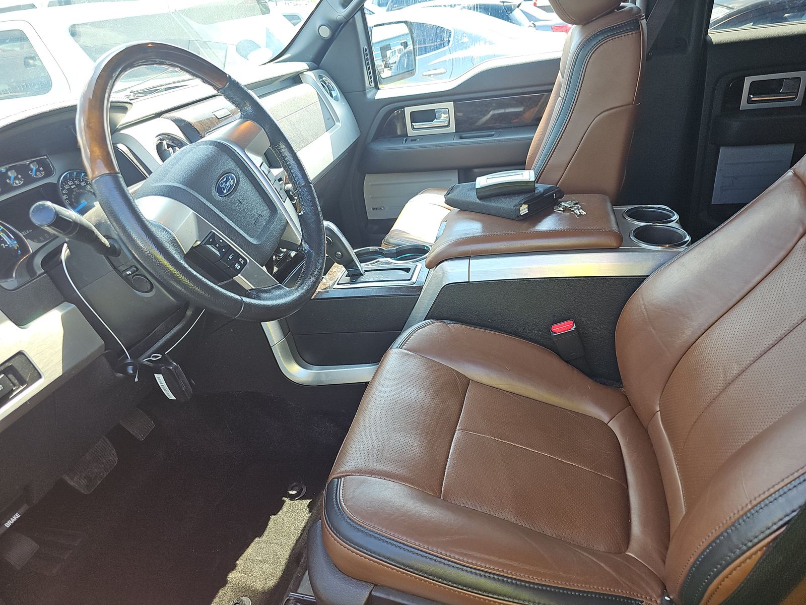 2014 Ford F-150 Platinum AWD