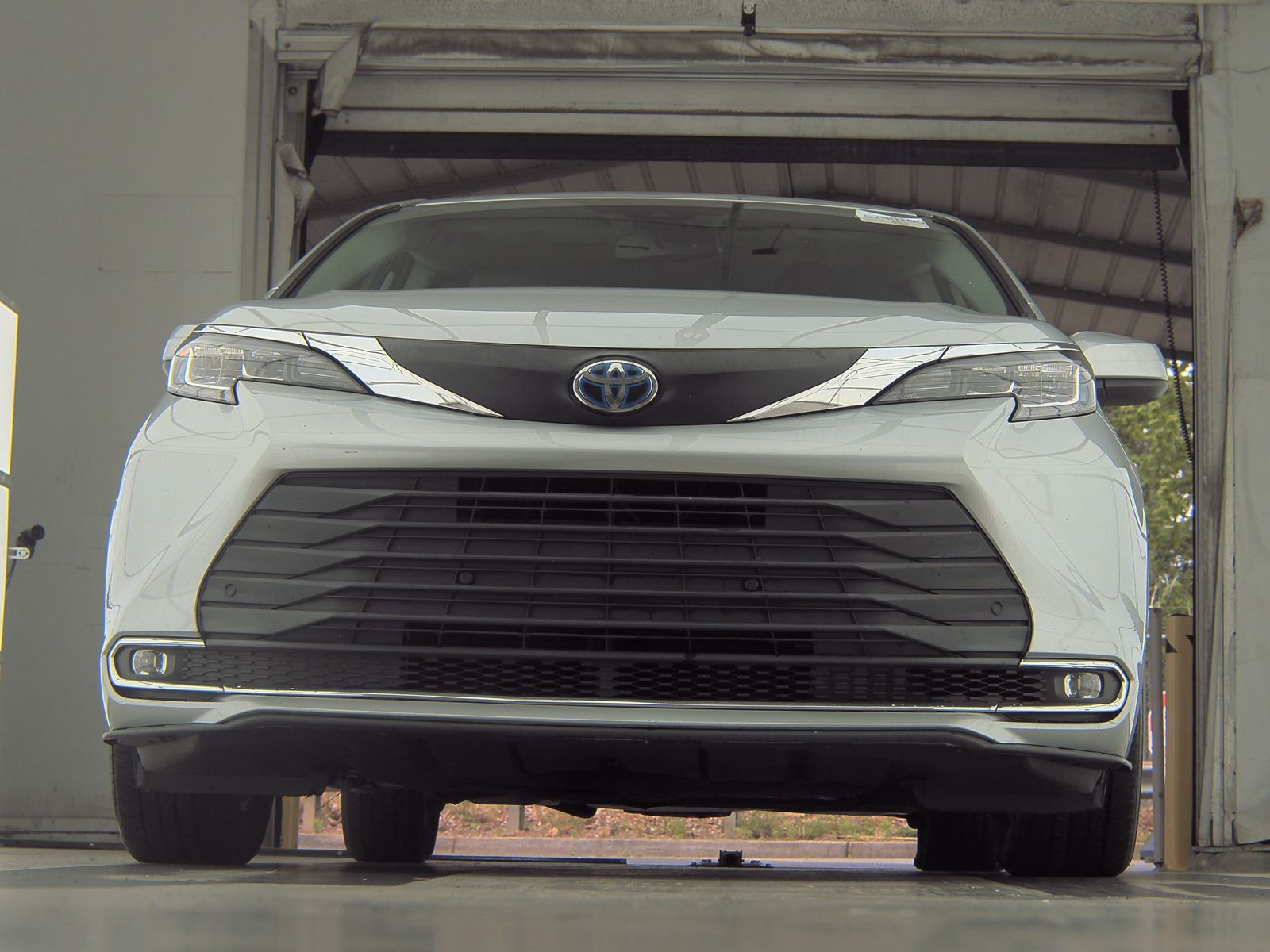 2021 Toyota Sienna XLE FWD