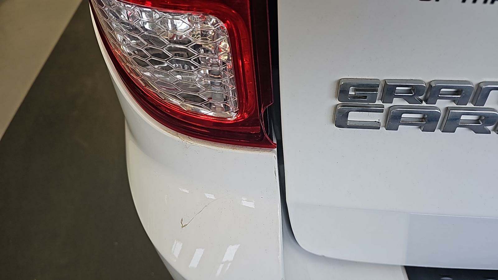 2020 Dodge Grand Caravan SXT FWD