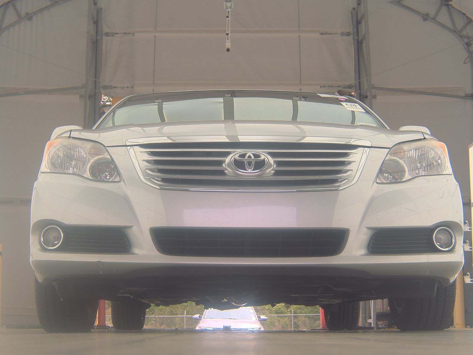 2010 Toyota Avalon XLS FWD