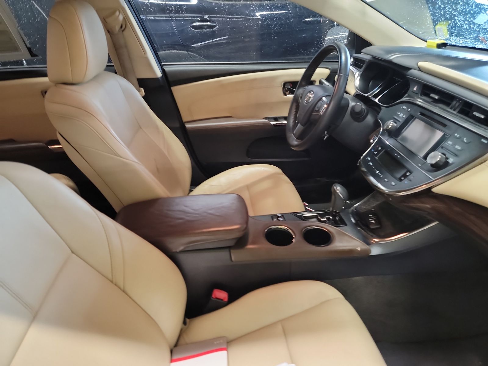 2014 Toyota Avalon XLE FWD