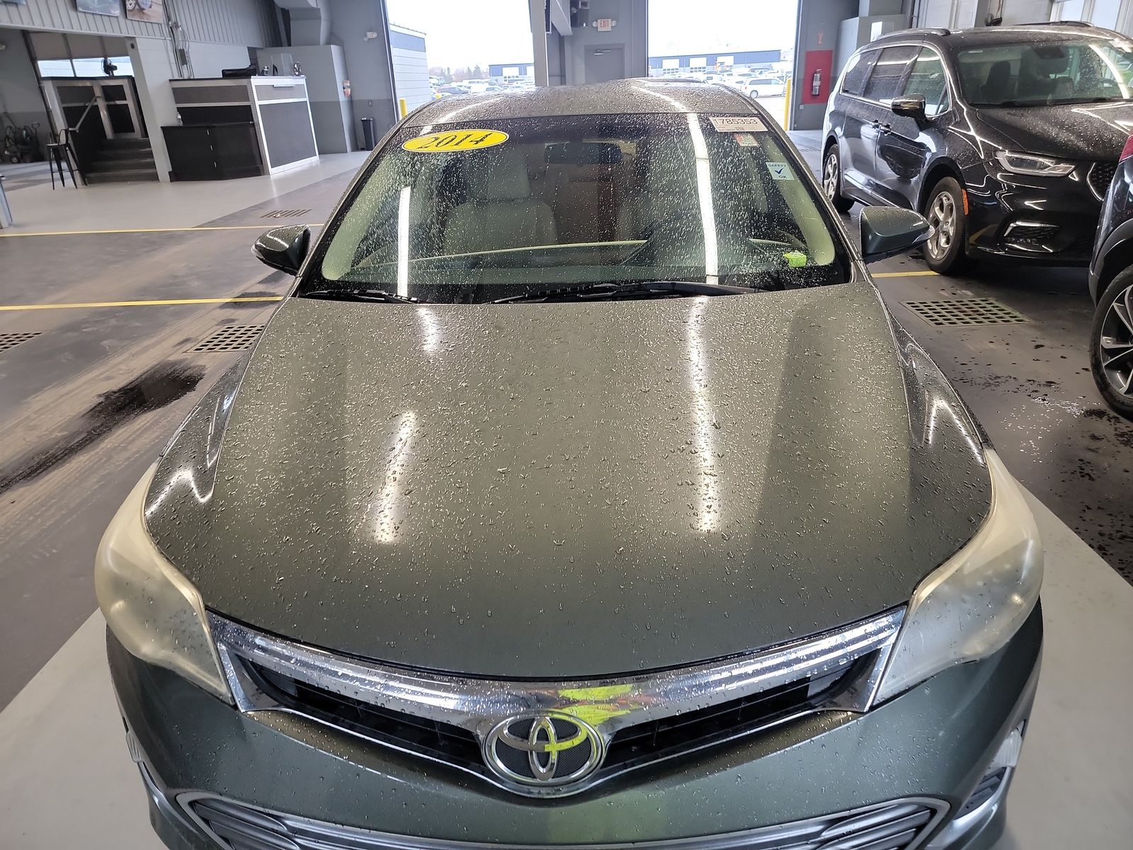 2014 Toyota Avalon XLE FWD