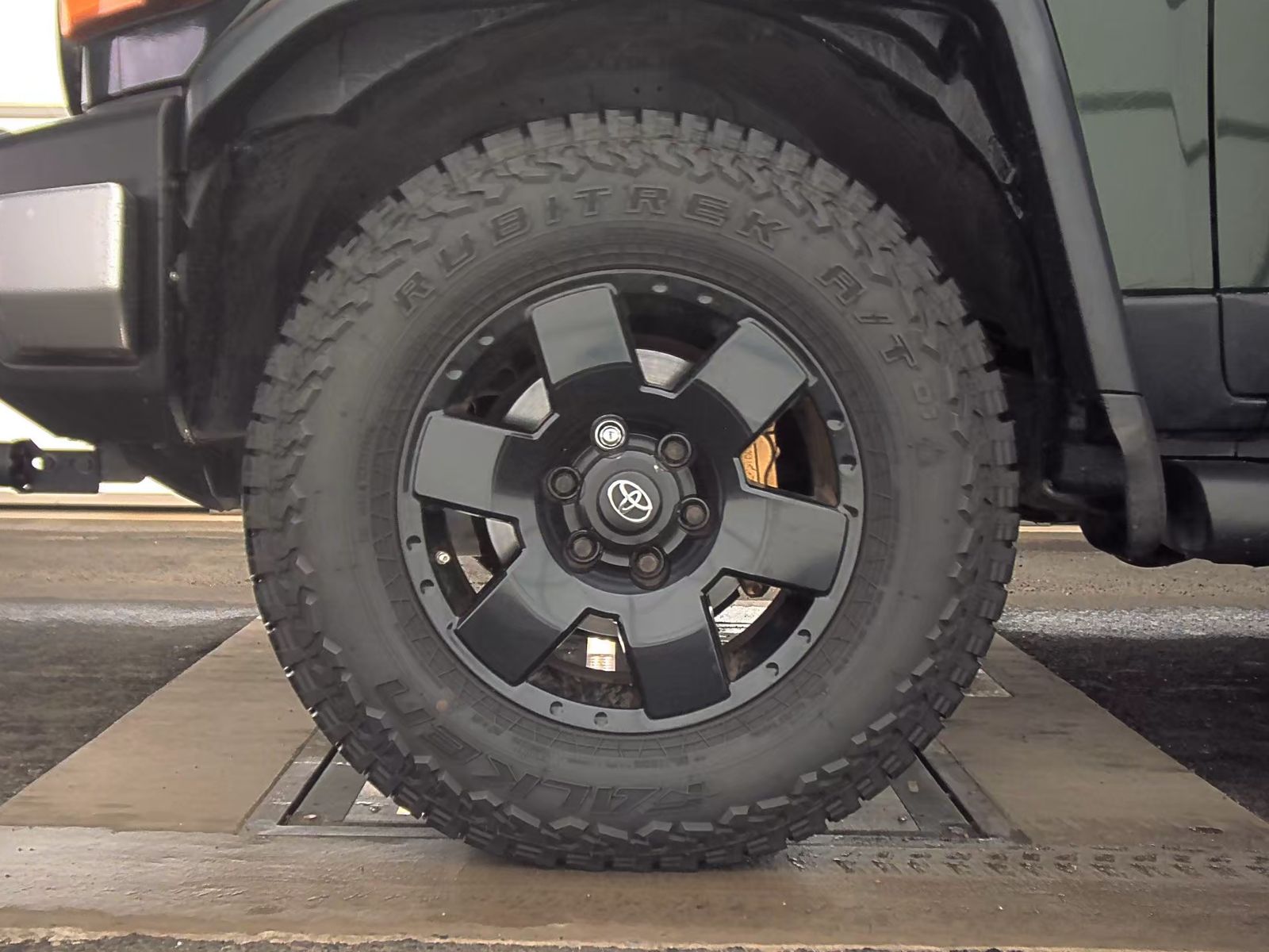 2010 Toyota FJ Cruiser Base AWD