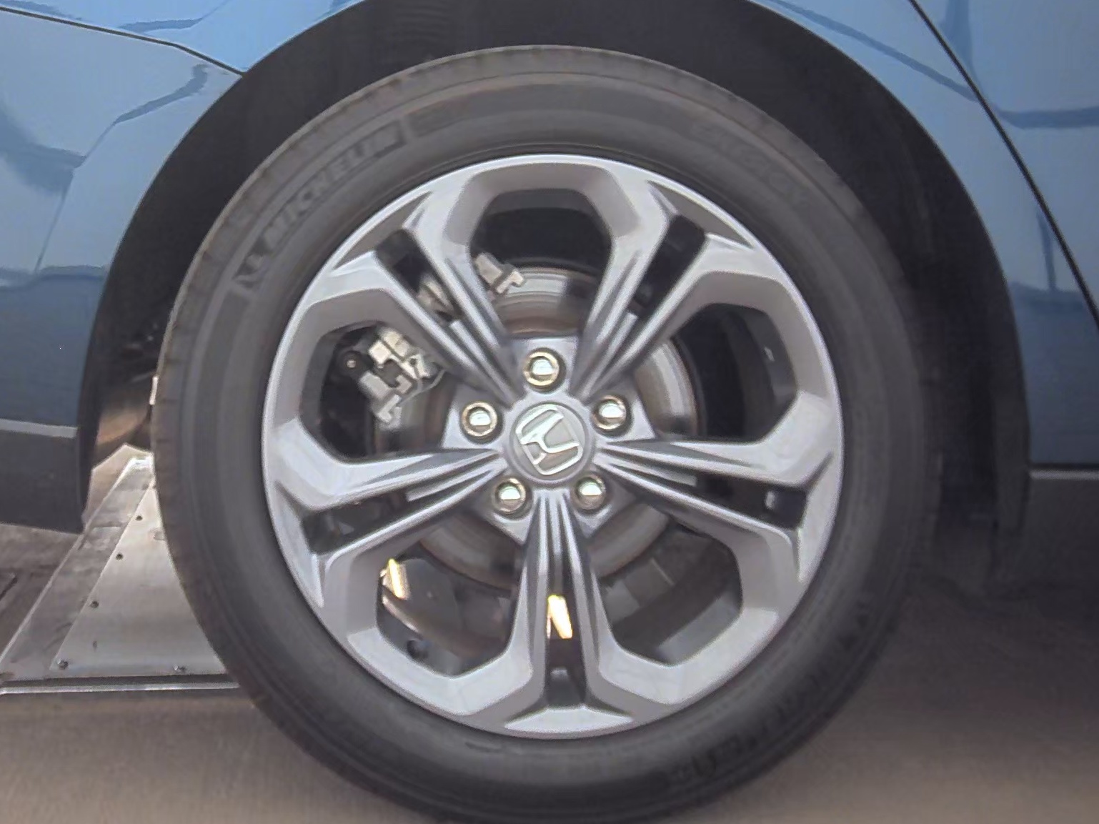 2023 Honda Accord EX FWD
