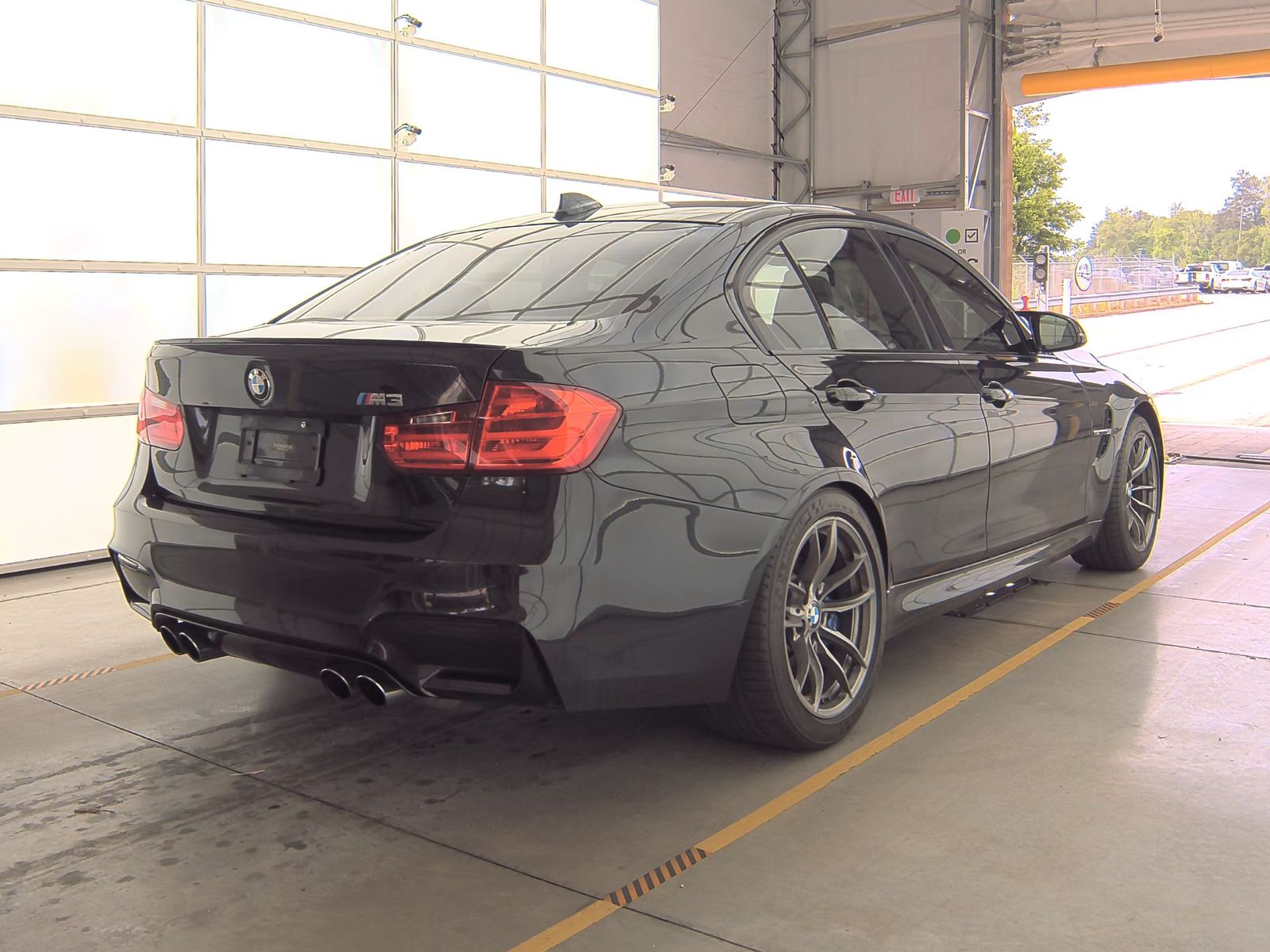 2015 BMW M3 Base RWD