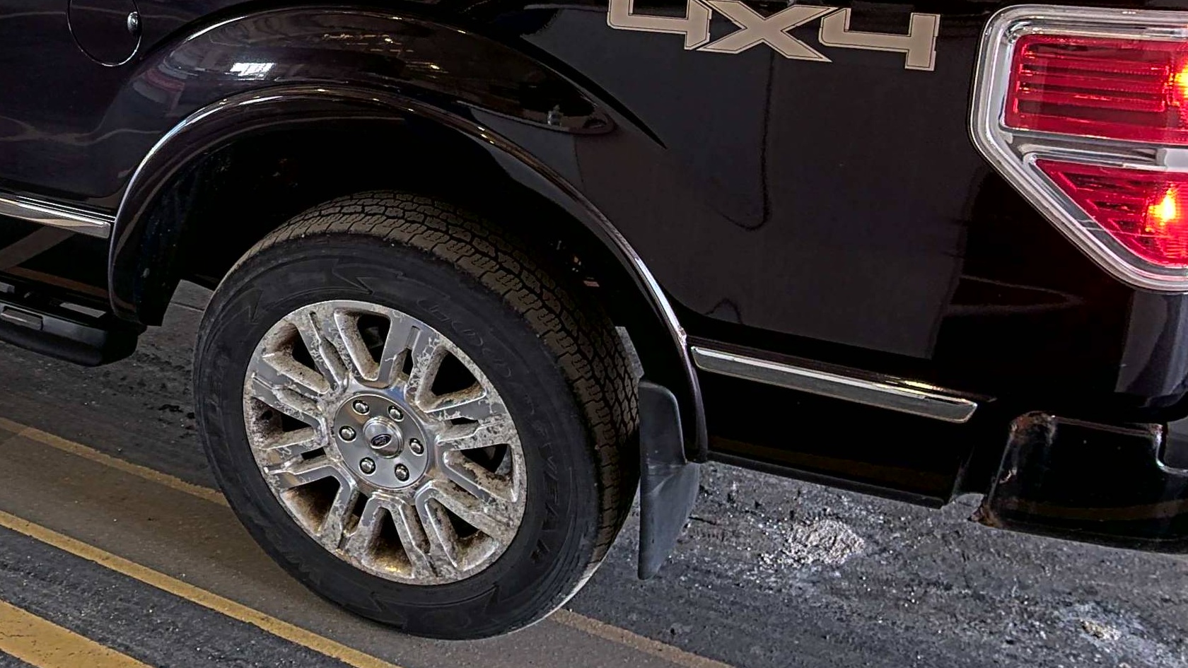 2014 Ford F-150 Platinum AWD