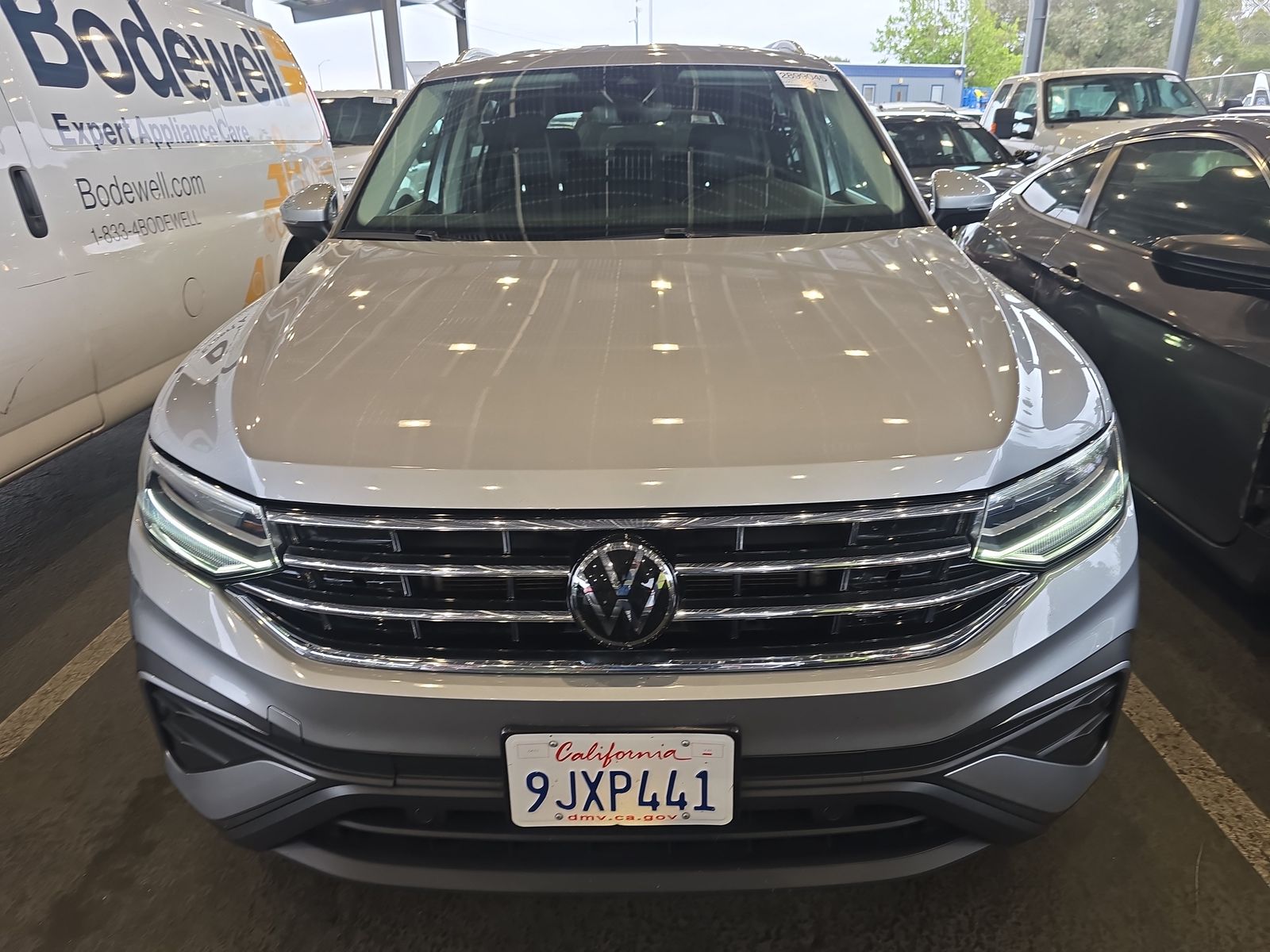 2024 Volkswagen Tiguan 2.0T SE FWD