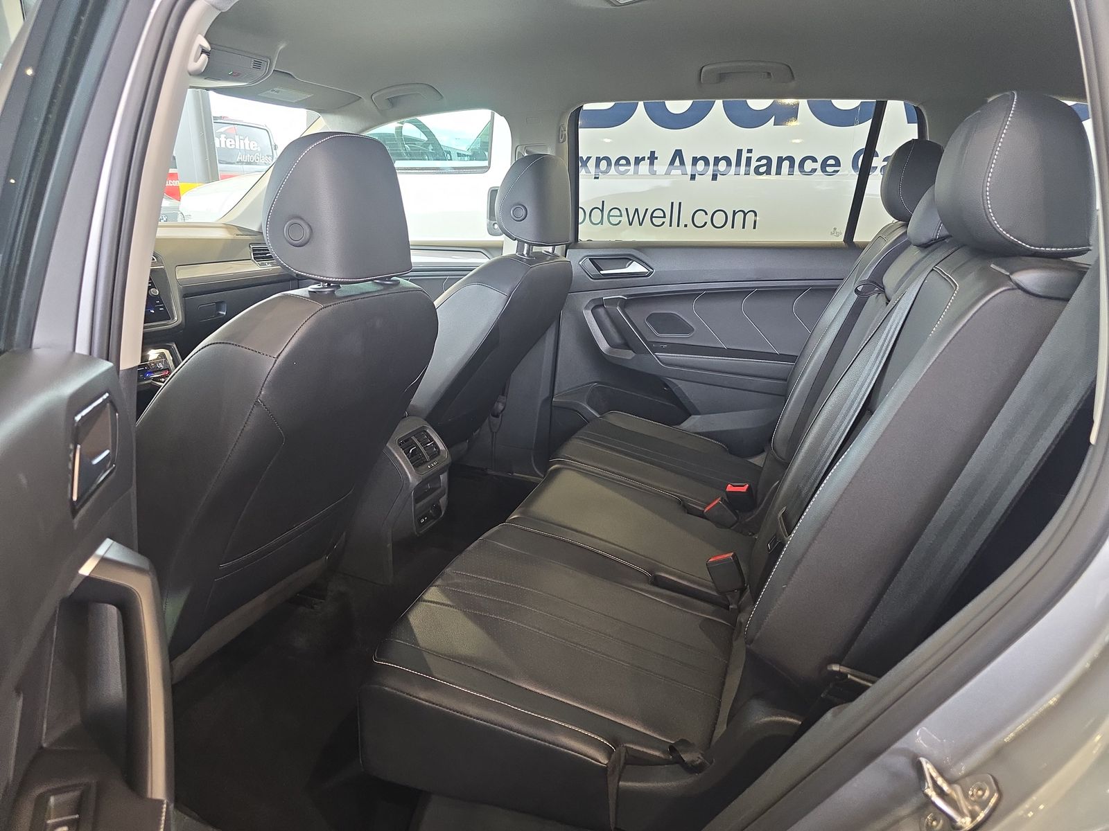 2024 Volkswagen Tiguan 2.0T SE FWD