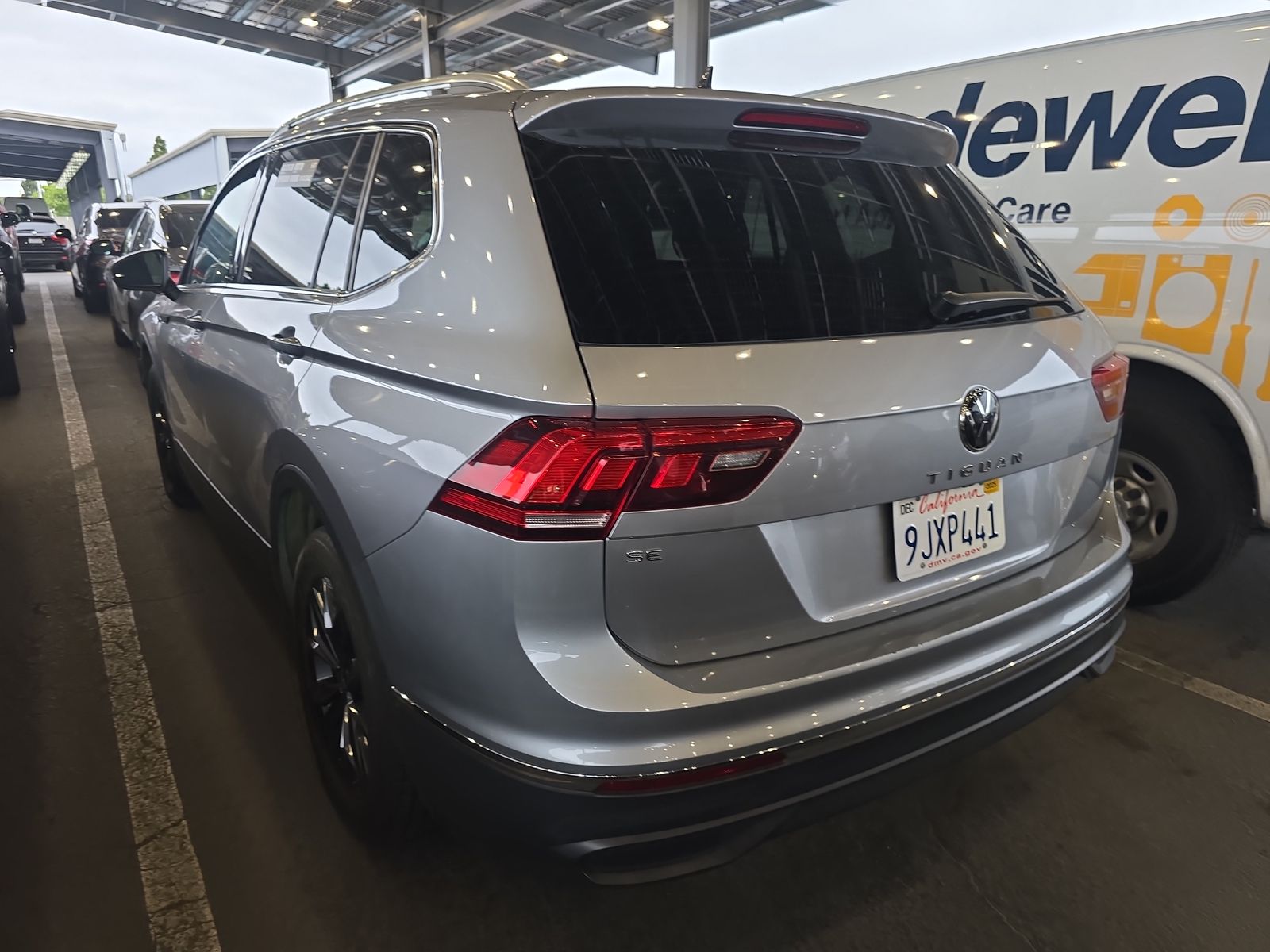 2024 Volkswagen Tiguan 2.0T SE FWD